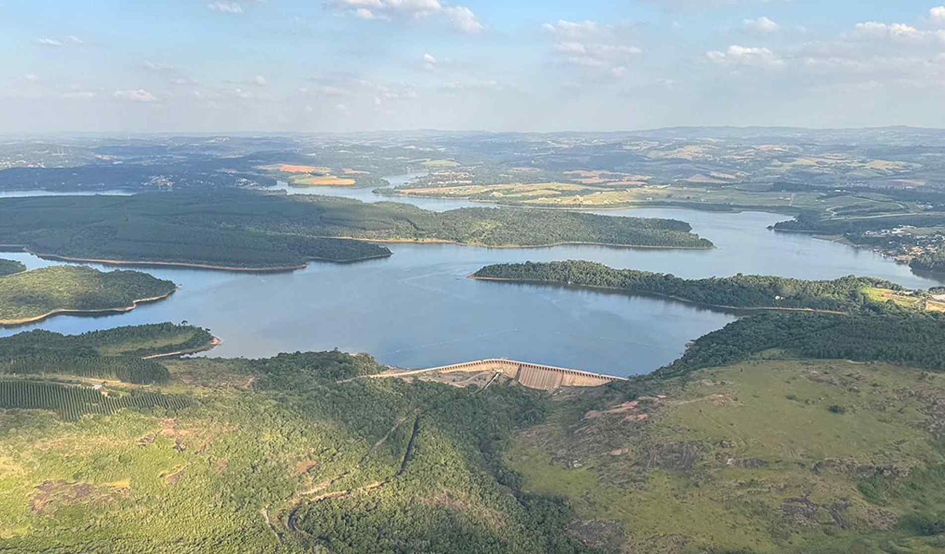 Represa de Itupararanga, que abastece grande parte de Sorocaba e região, foi construída em 1912 pela Light