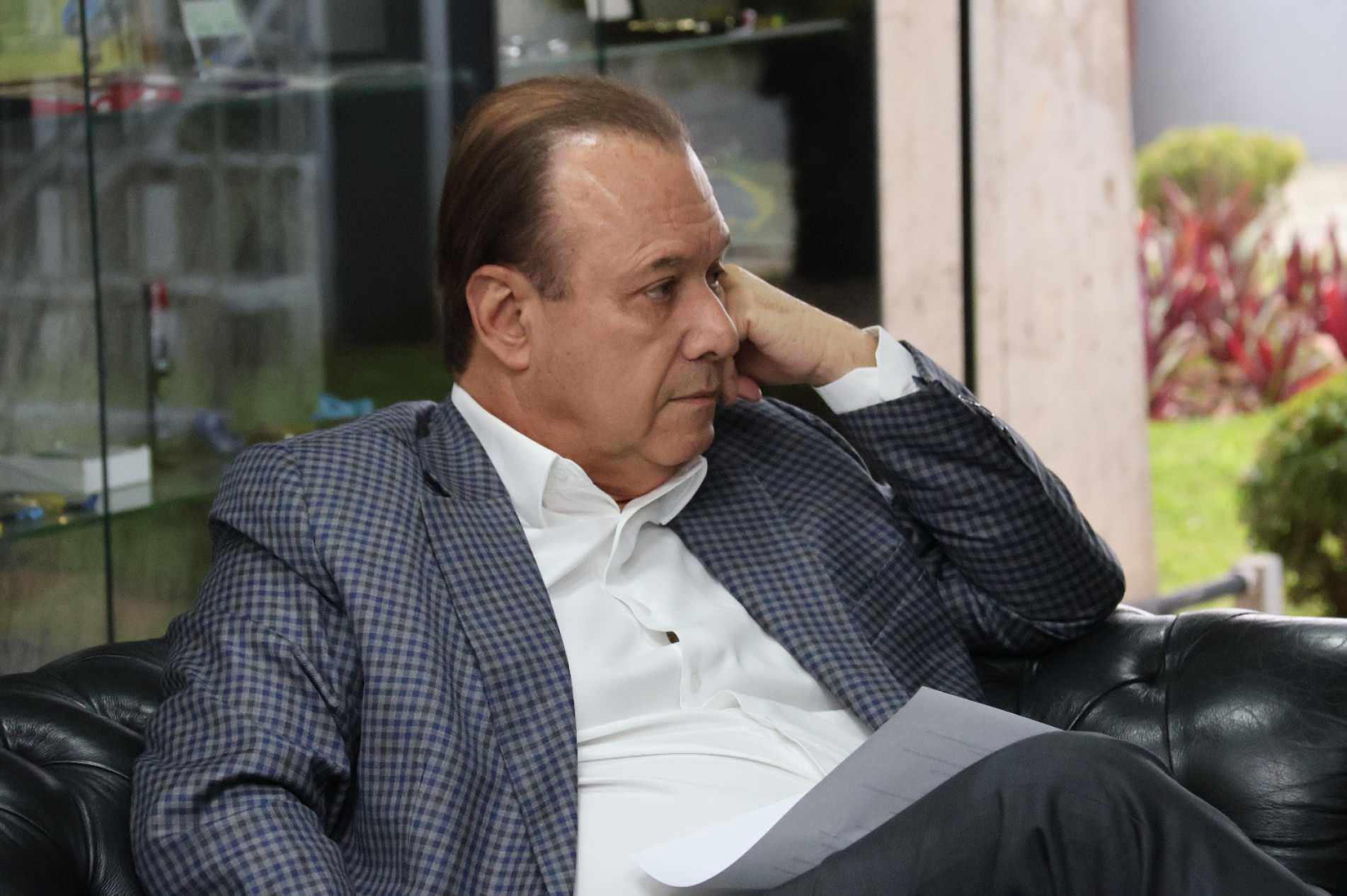 Eleuses Paiva, secretário estadual da Saúde
