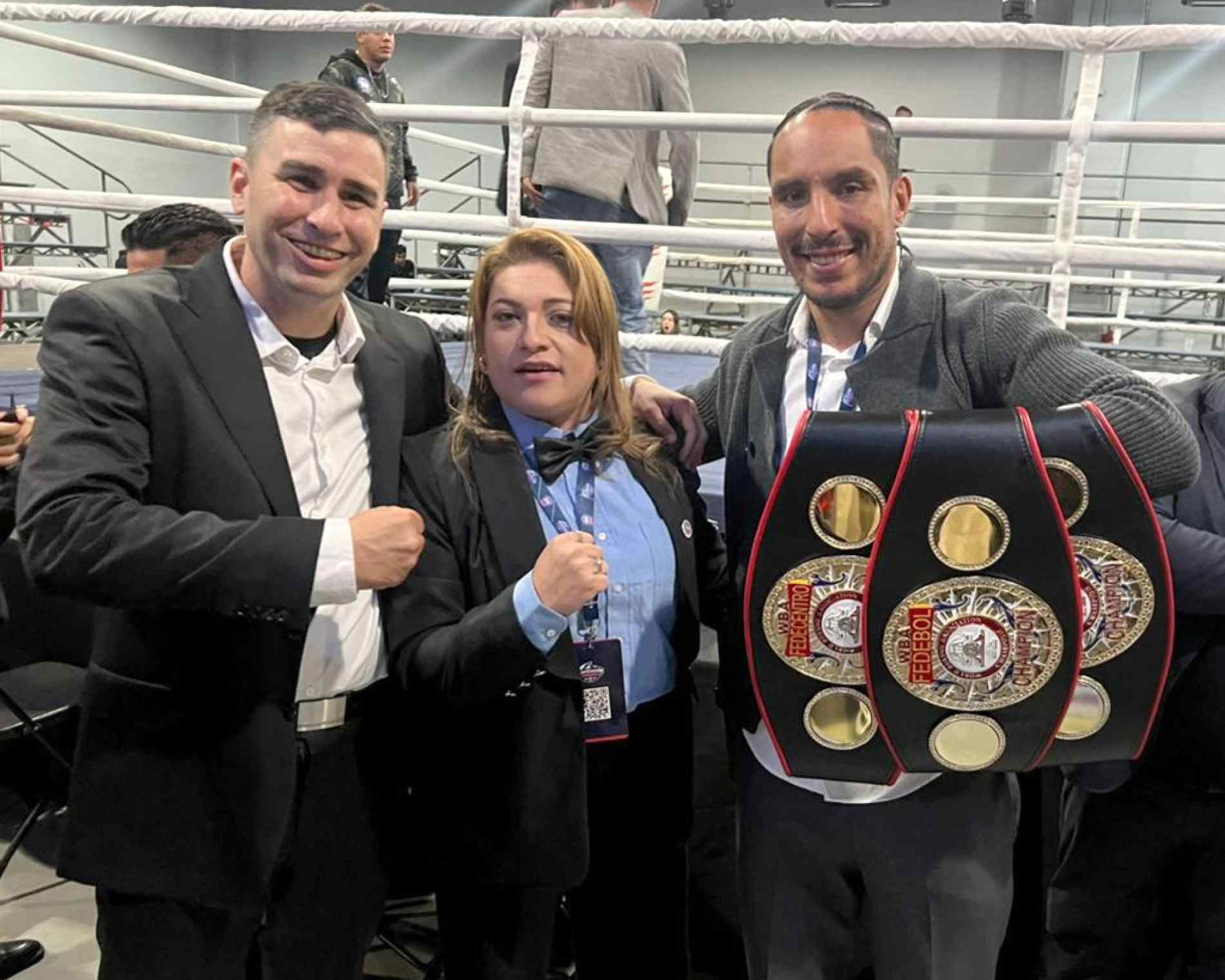Lautaro Moreno, vice-presidente da WBA, Geyza Caryny, presidente do CNB e Bruno The Hunta
