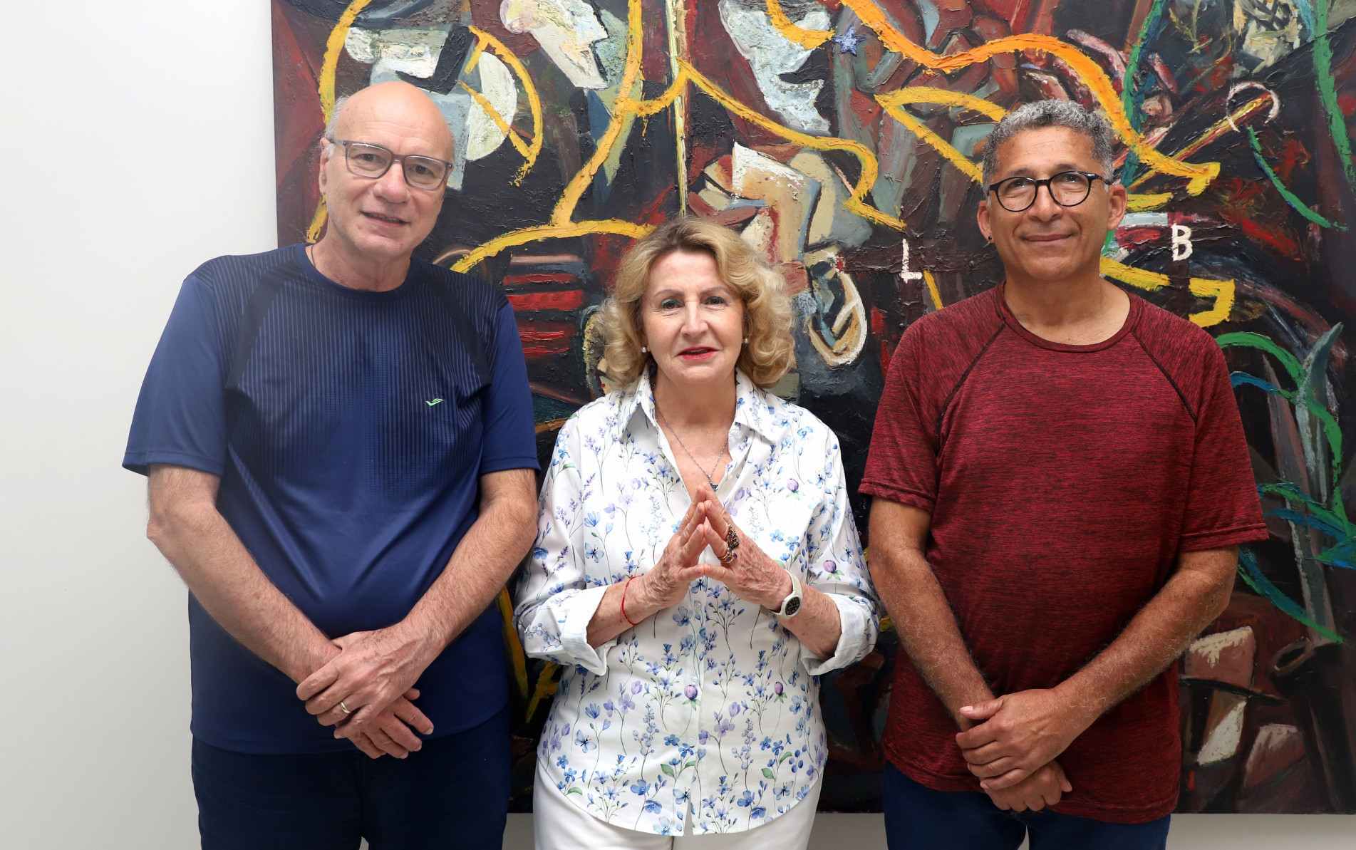 O diretor presidente da Diretoria Executiva da FUA, Carlos Hingst Corrá,  a vereadora Iara Bernardi (PT) e o assessor Rogério Mel