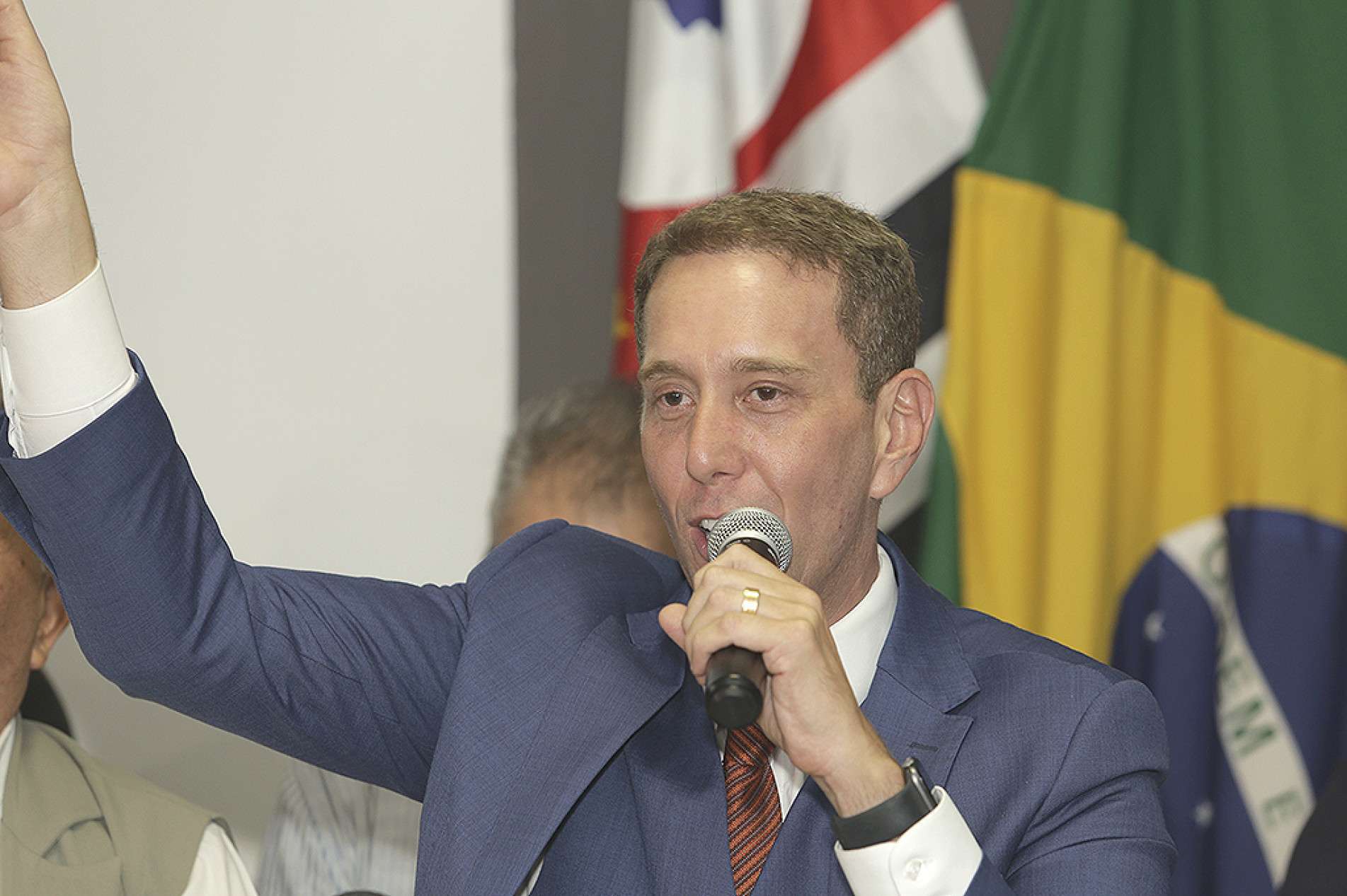  Prefeito Rodrigo Manga retornou ao cargo em 1º de abril, após permanecer afastado por 145 dias
