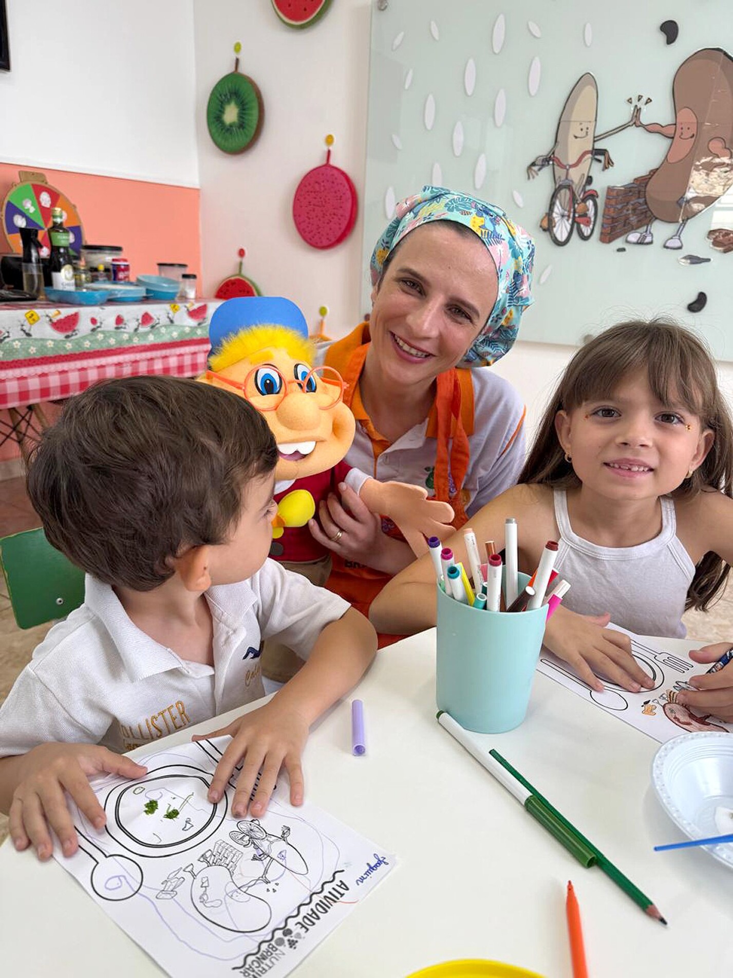 Cozinhar, brincar e experimentar ajuda a descobrir novos sabores
