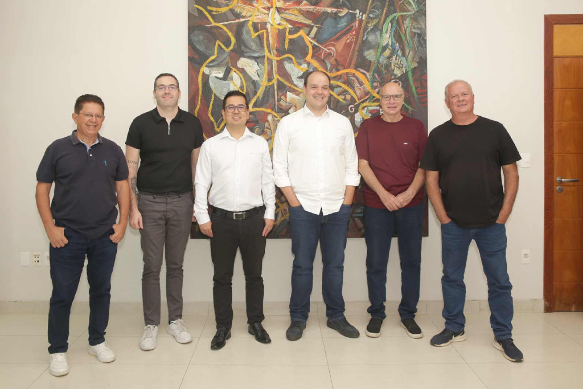  Da esquerda para a direita: Pedro de Souza; Ewerton Vianna; Alex Sato; Henrique Penteado Teixeira; Carlos Hingst Corrá e Rubens Cury