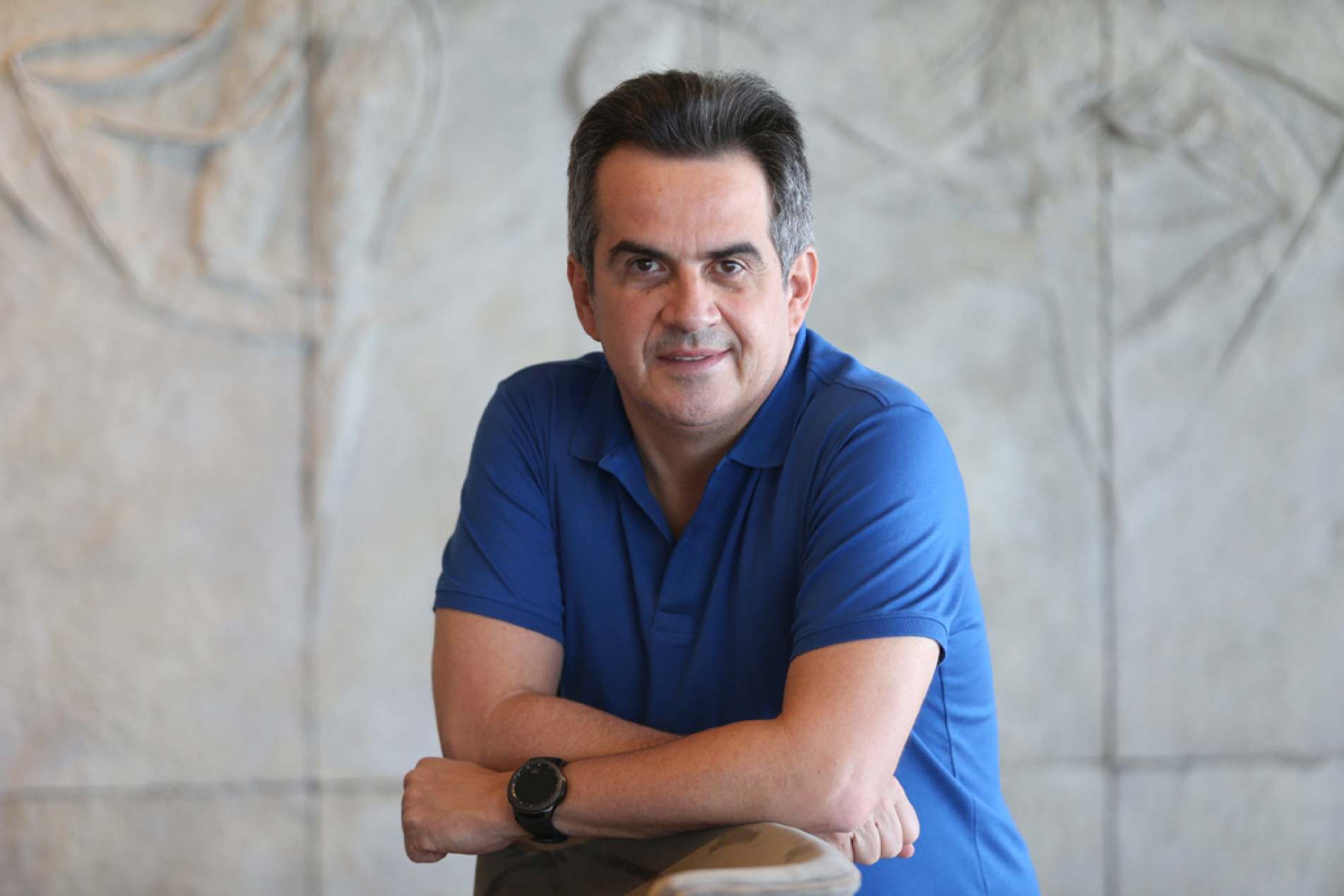 Senador ficou hospedado em hotel de luxo em Nova York 
