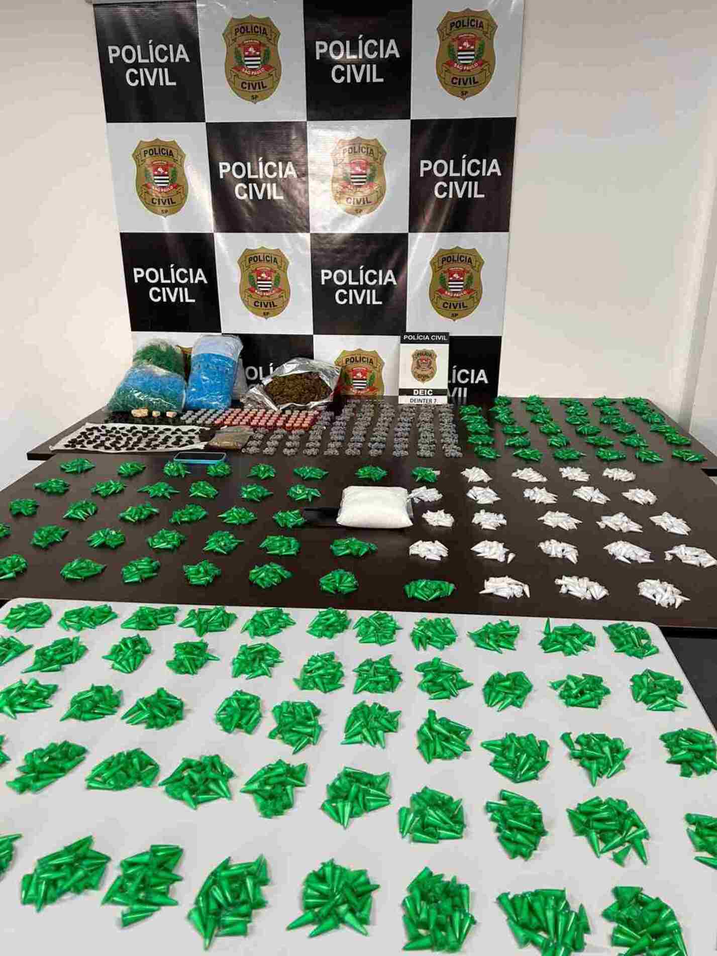 O objetivo da operação é combater o tráfico de drogas e a atuação de uma organização criminosa 