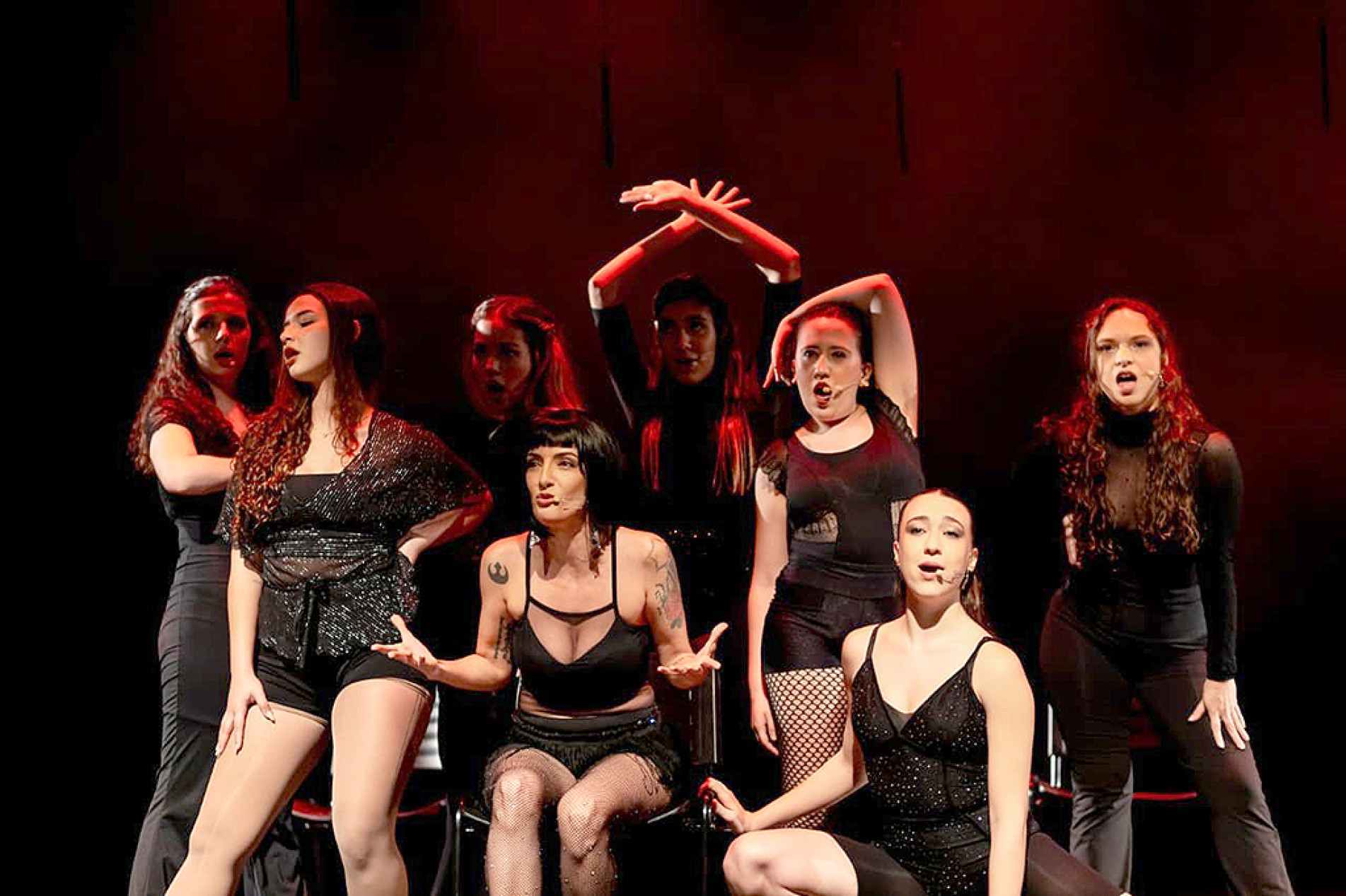 Apresentação traz números como  ‘O Fantasma da Ópera’, ‘O Rei Leão’, entre outros