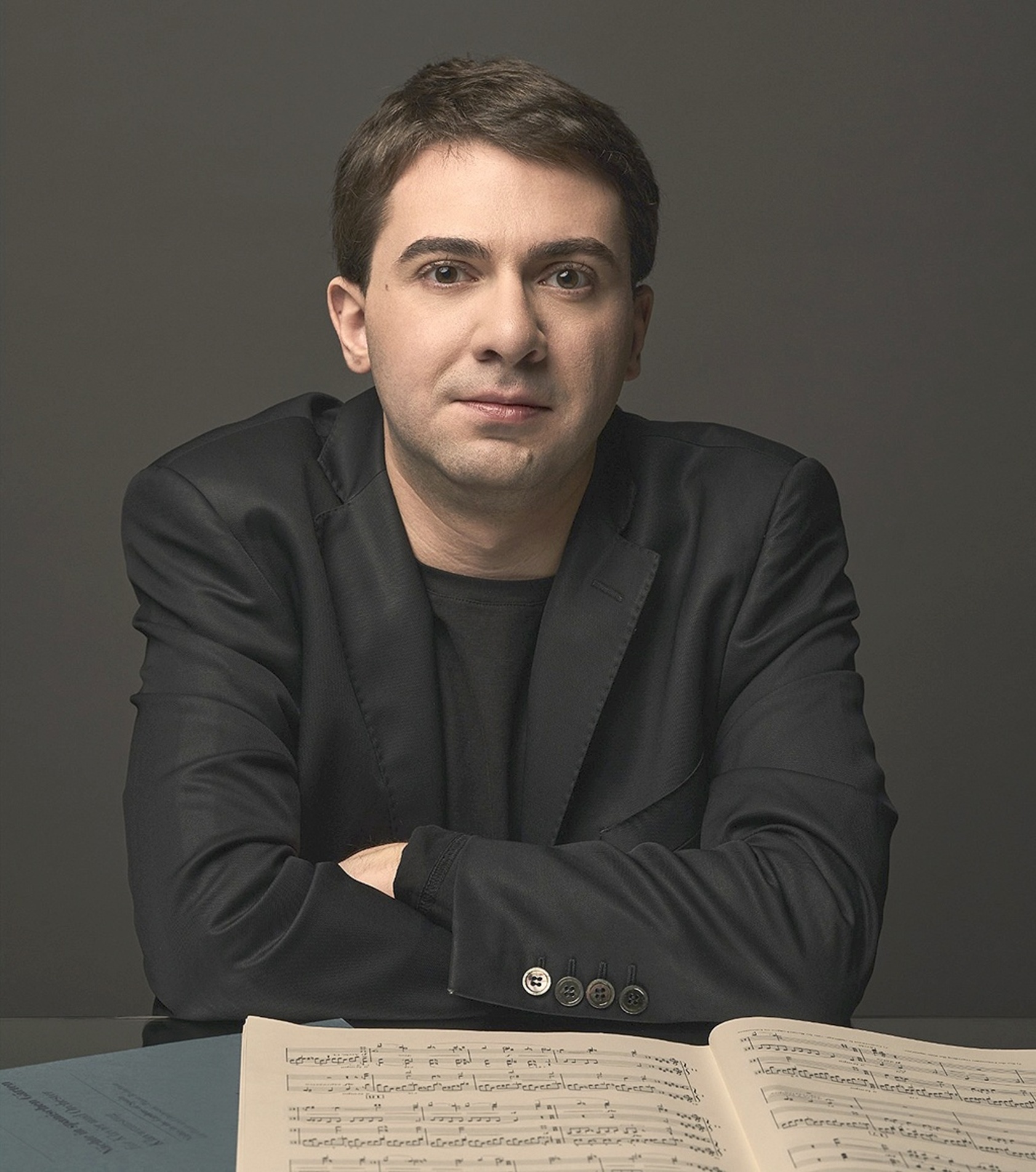  Bernardo Santos já se apresentou em mais de 20 países, atuando como recitalista, solista e músico de câmara
