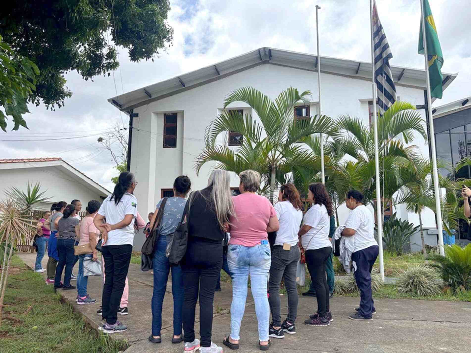 Em abril, funcionárias da empresa de limpeza denunciaram pressões por demissões