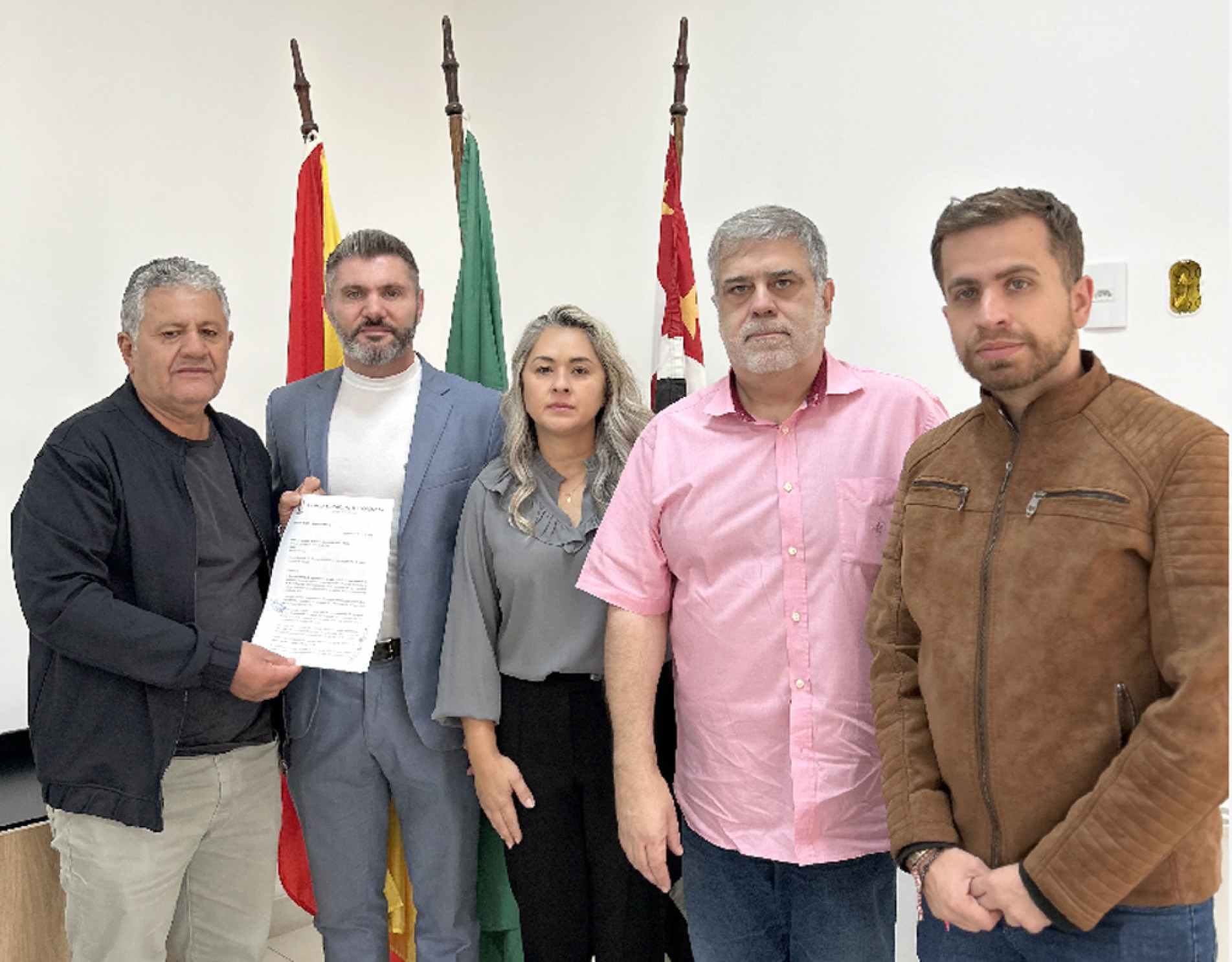 Vereadores elaboraram 30 questionamentos sobre a saúde estadual
