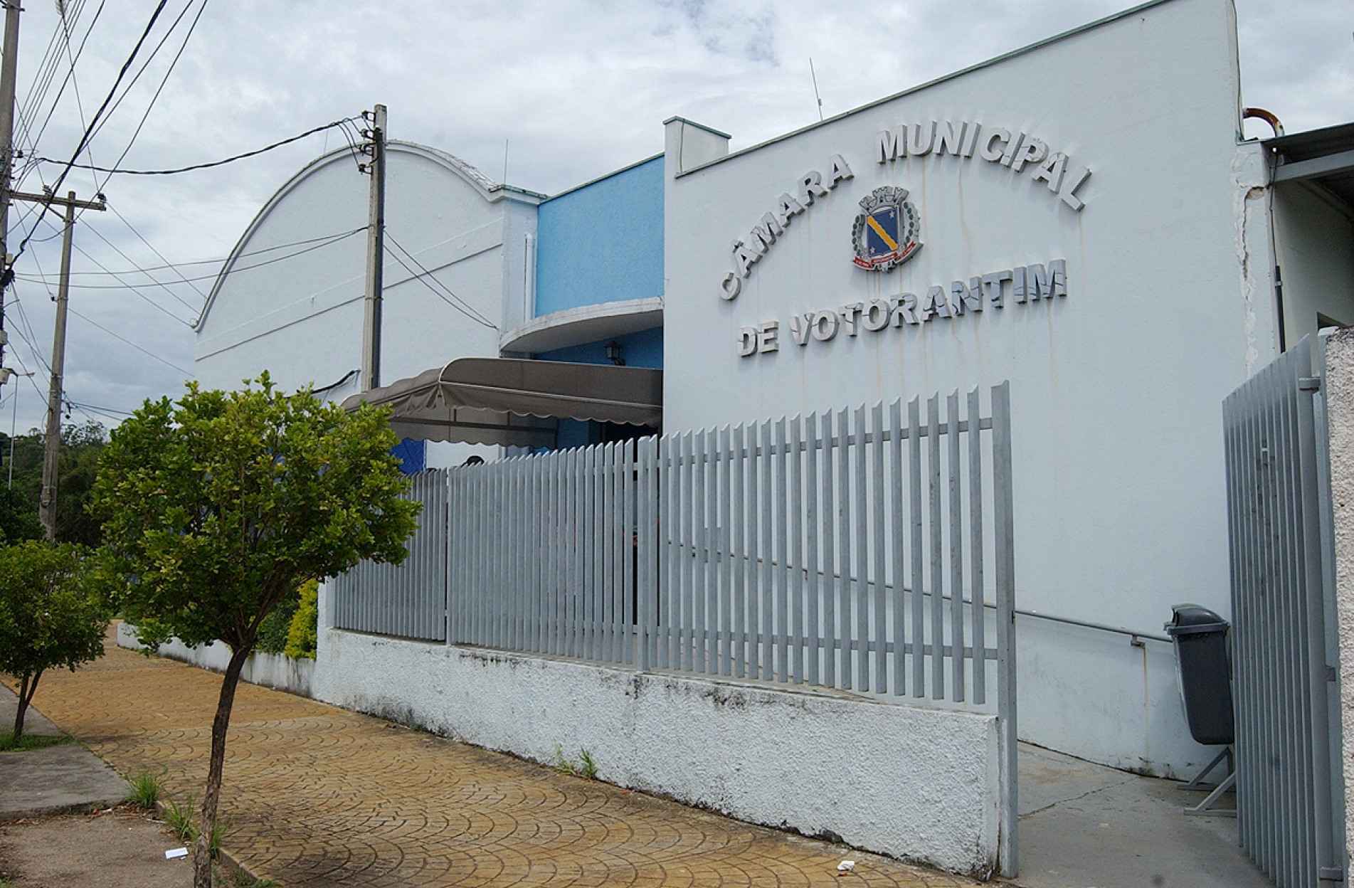Processo seletivo oferece vagas com 
salários de até R$ 7.521,28
