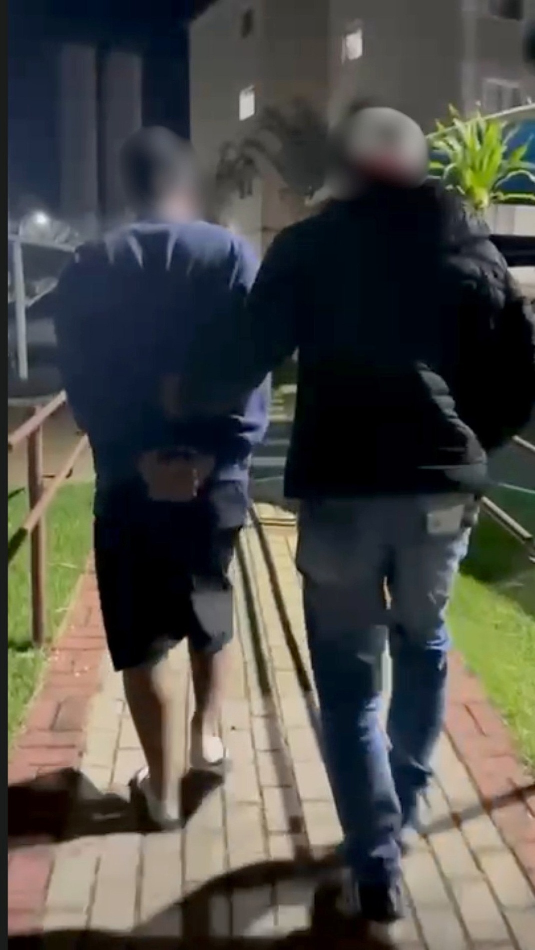 Policiais cumpriram mandado de prisão no Pq. das Indústrias