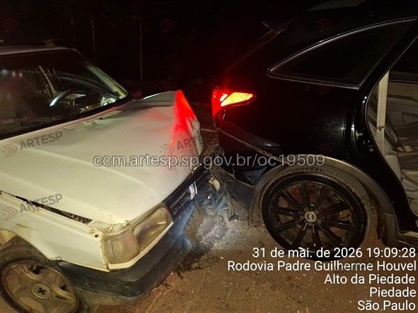 Colisão entre dois veículos deixa uma vítima 
