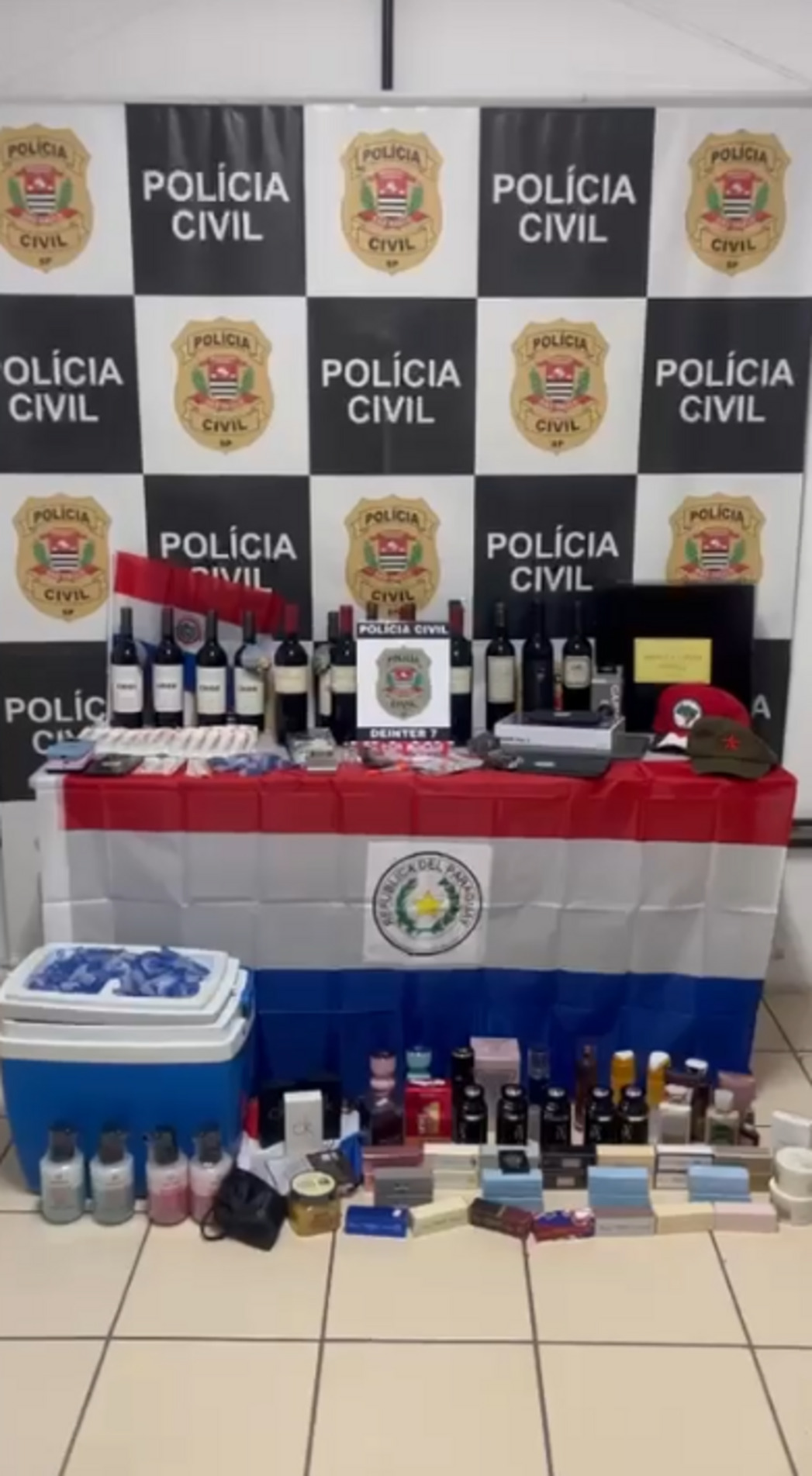 A venda dos produtos era feita por aplicativos de mensagens e contatos diretos com clientes
