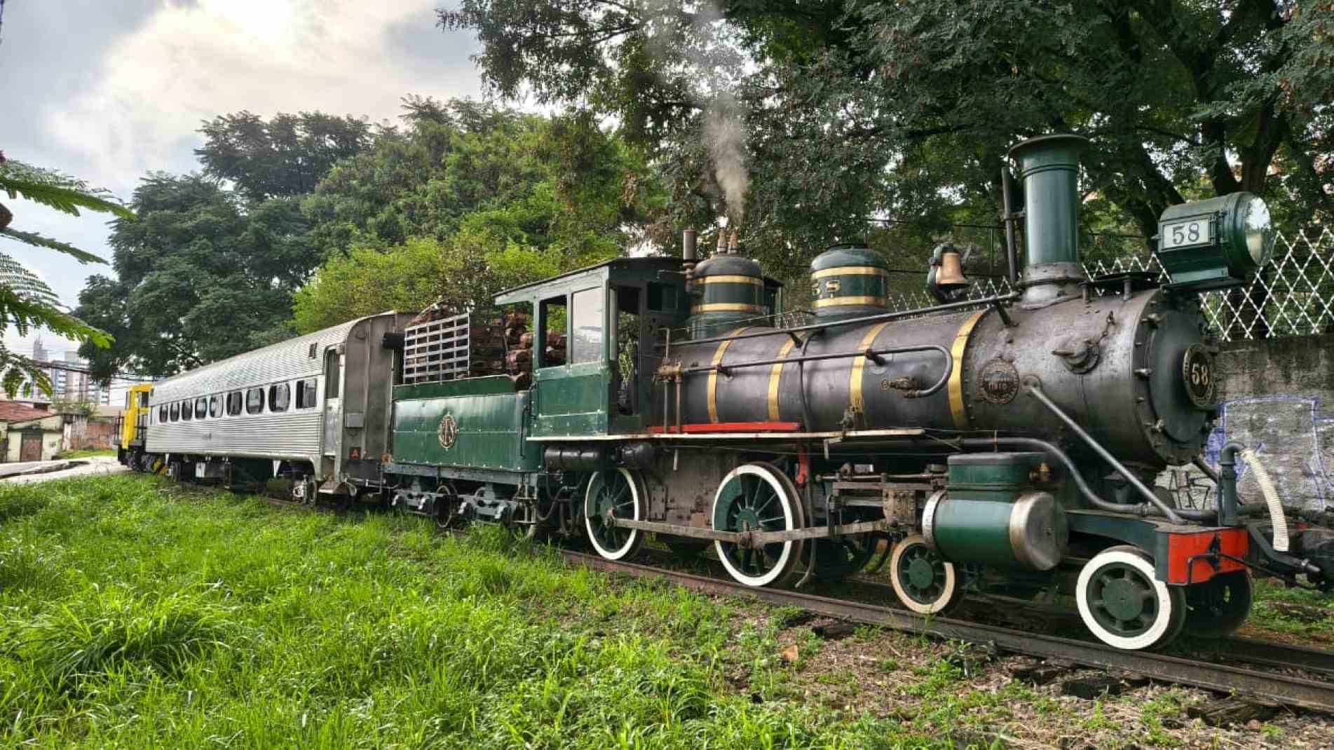 Locomotiva 58 