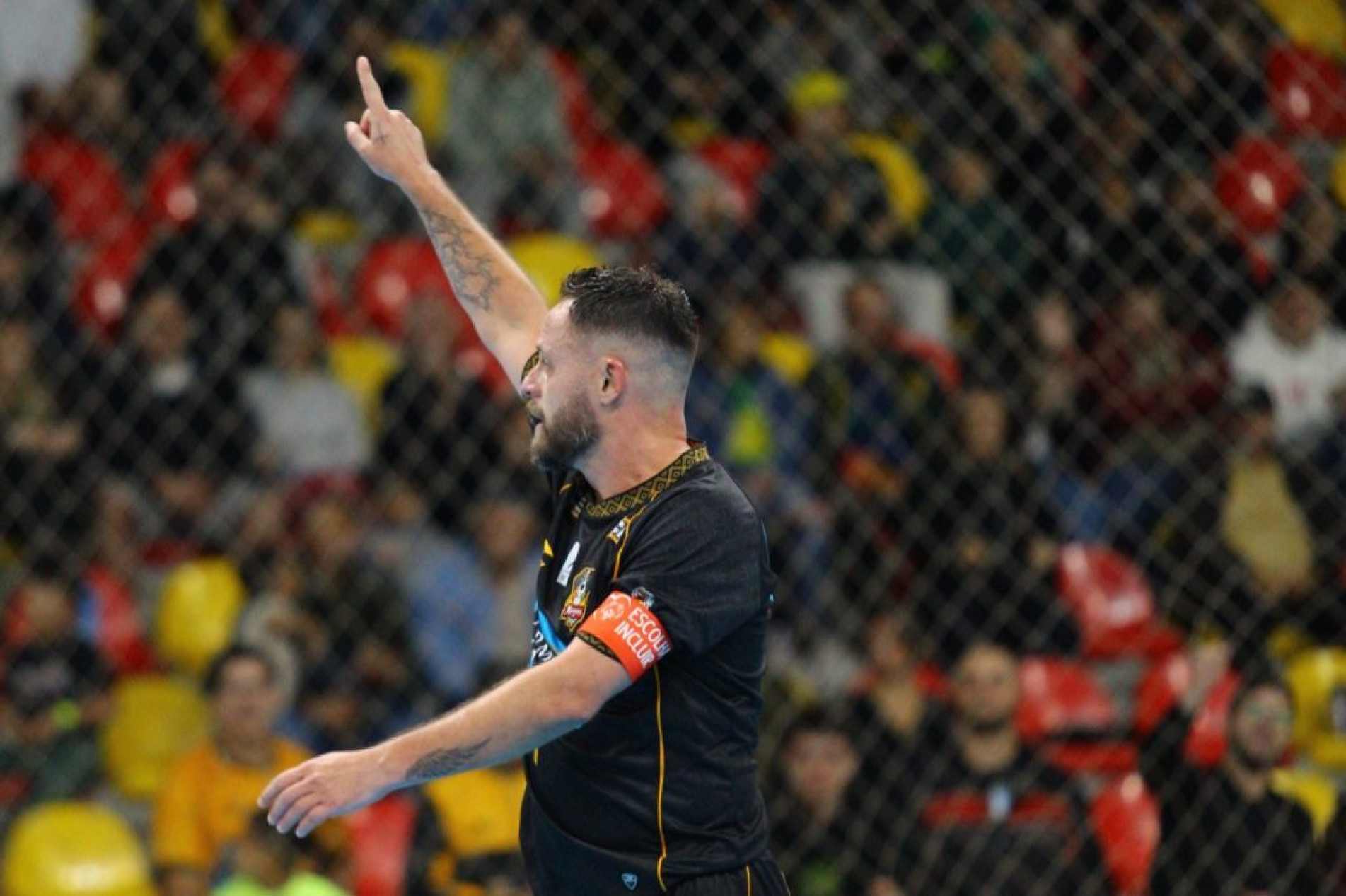 Rodrigo Capita marcou para o Magnus ainda no primeiro tempo
