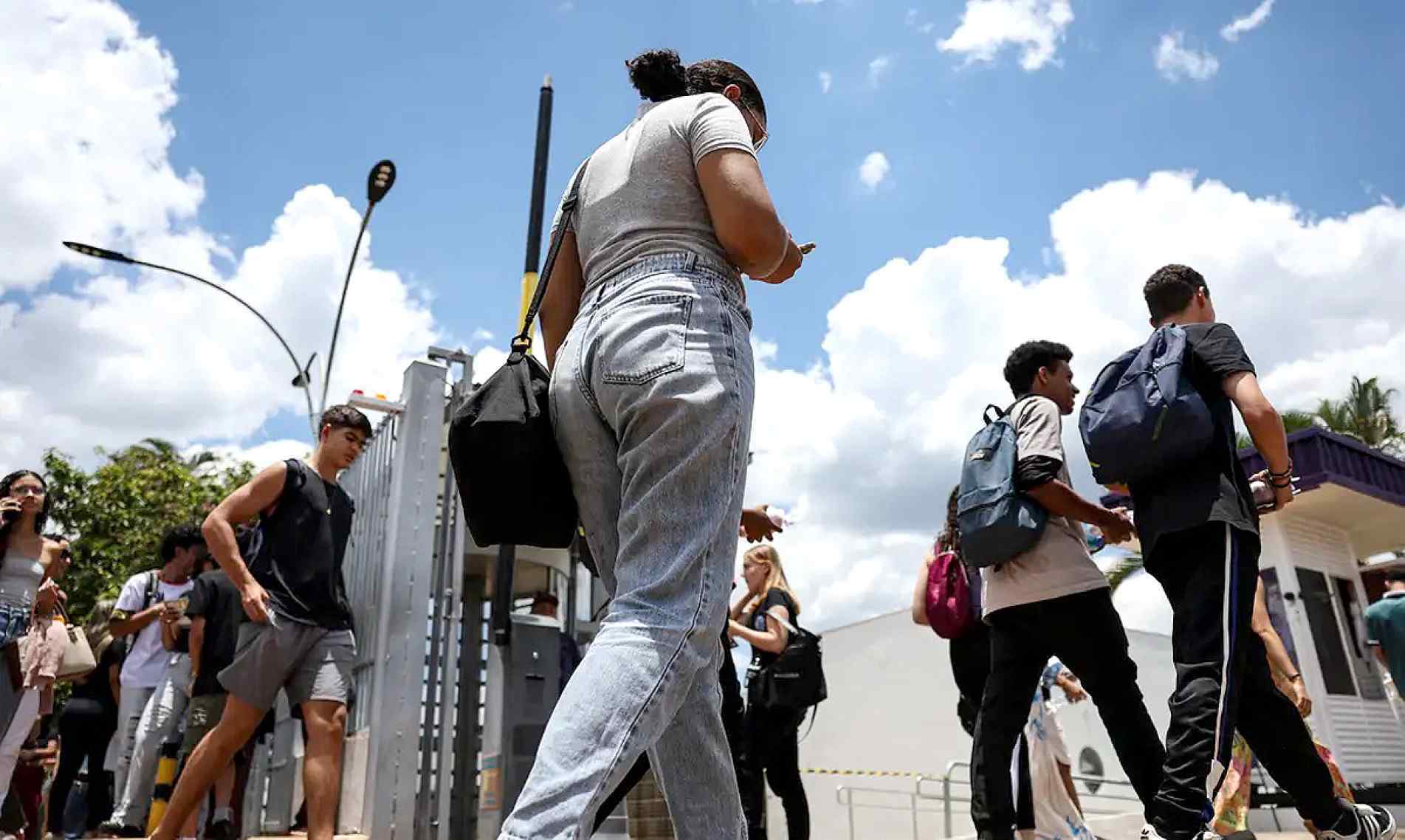 Prorrogação não altera as datas de aplicação do exame, que permanece marcado para os dias 8 e 15 de novembro
