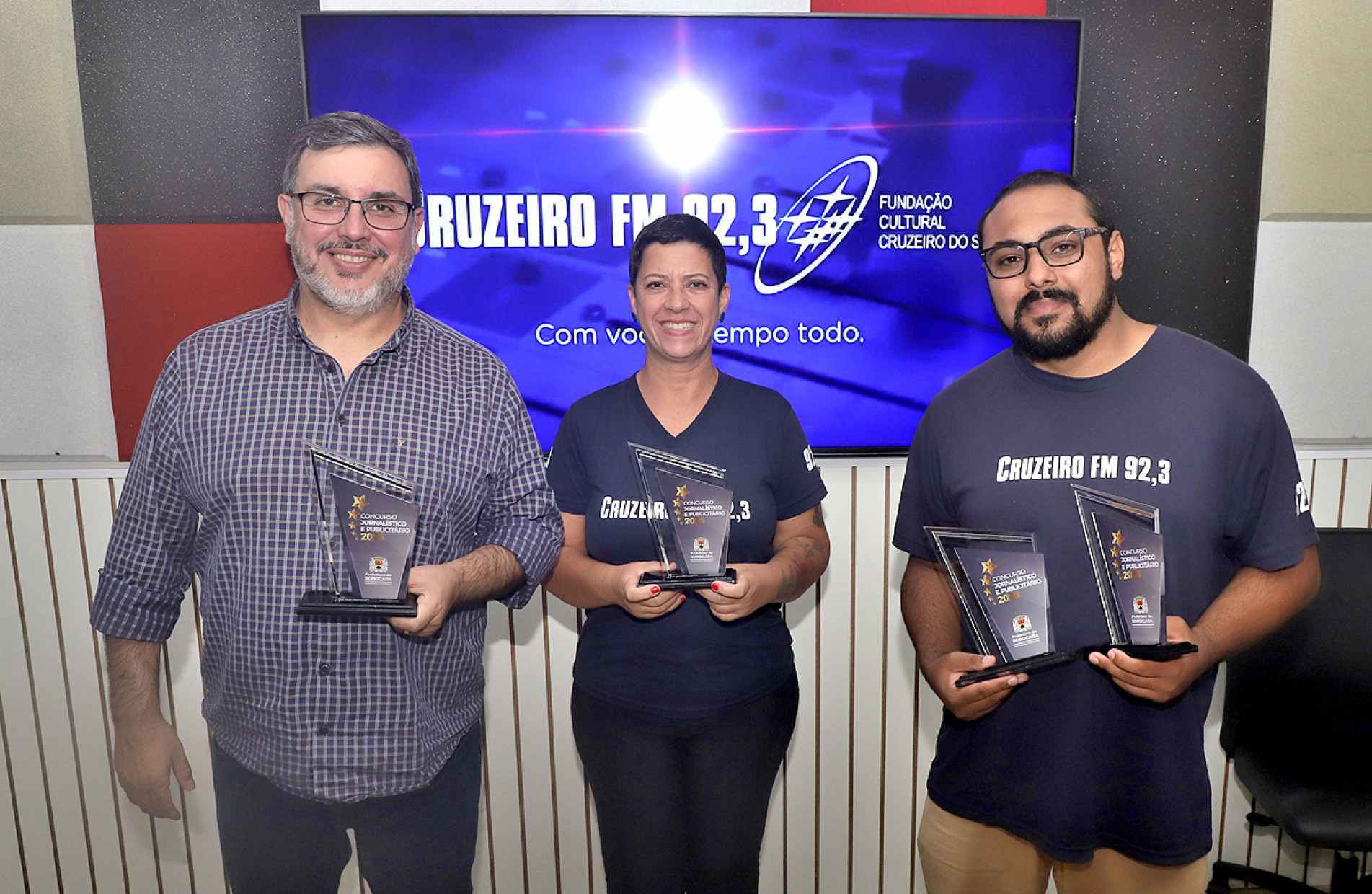 Márcio Correa, Cibelle Freitas e Vinícius Lara estão entre os profissionais premiados na categoria Rádio do Concurso Jornalístico e Publicitário de 2026