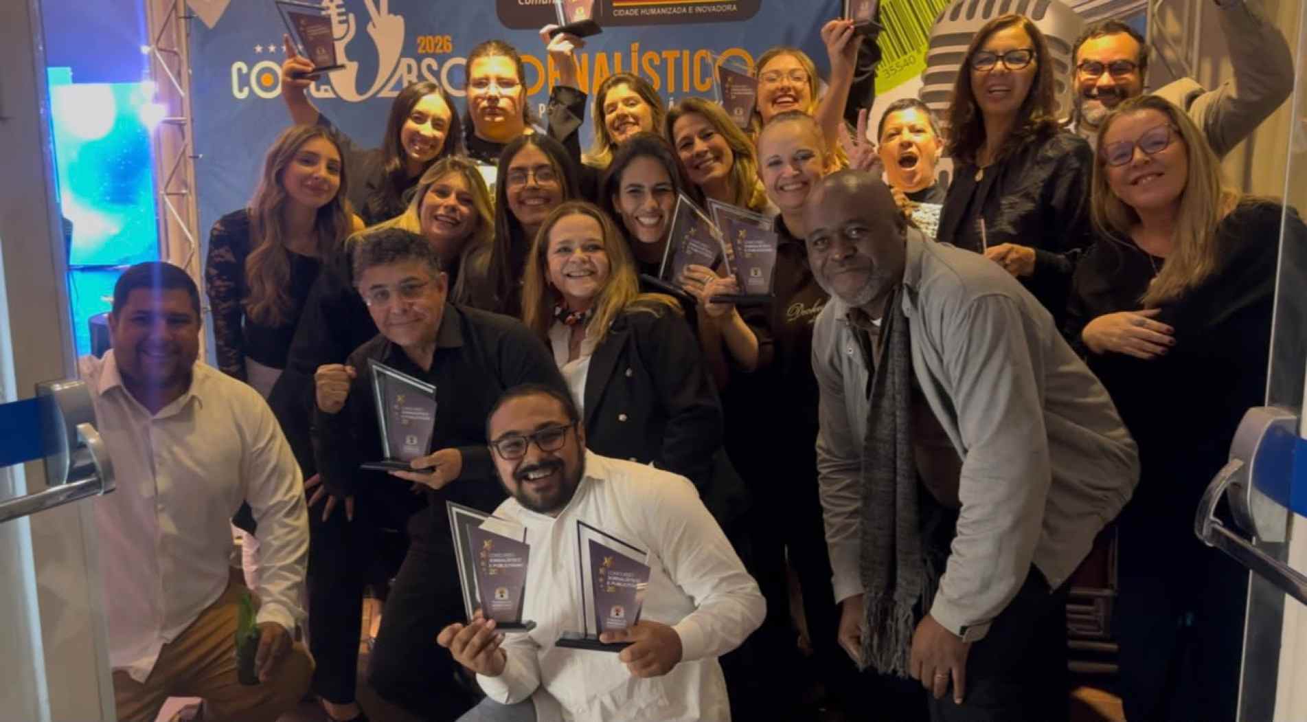 O concurso contempla as categorias Jornal Impresso, Rádio, Televisão, Publicidade, Internet, Assessoria de Imprensa/Relações Públicas e Projeto Experimental