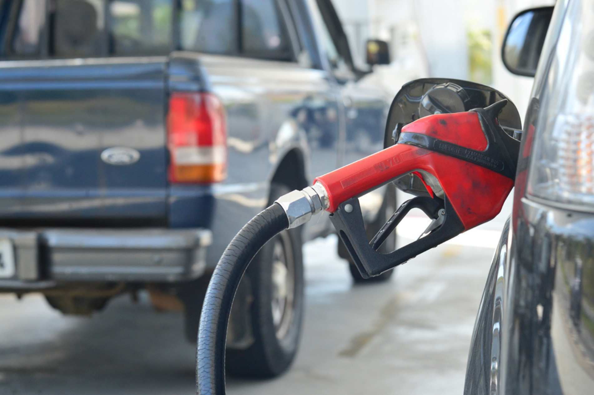Guerra no Oriente Médio provocou alta no preço da gasolina e do diesel
