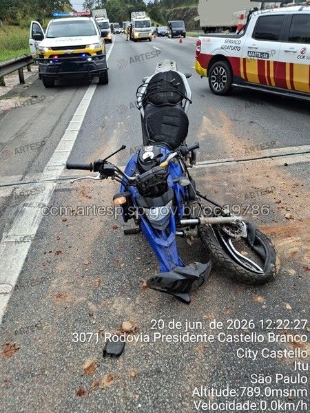 Motociclista colide contra carreta e é socorrido pelo Helicóptero Águia 
