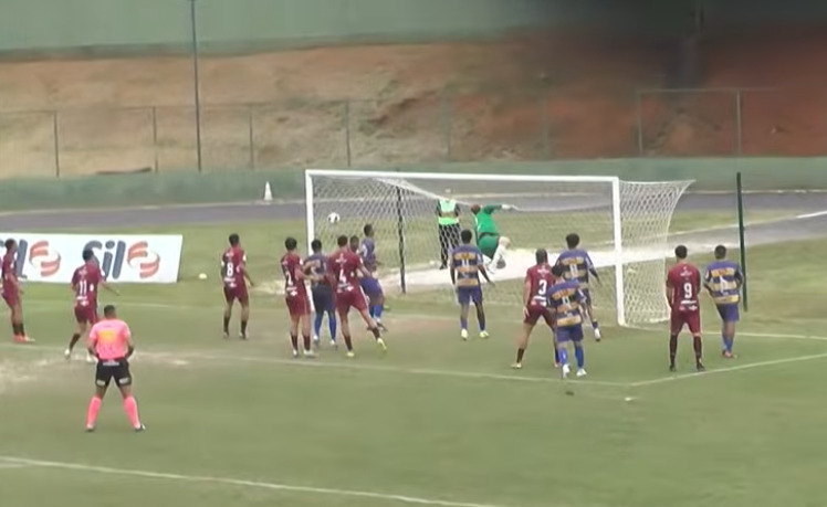 Votoraty fez belo gol de falta