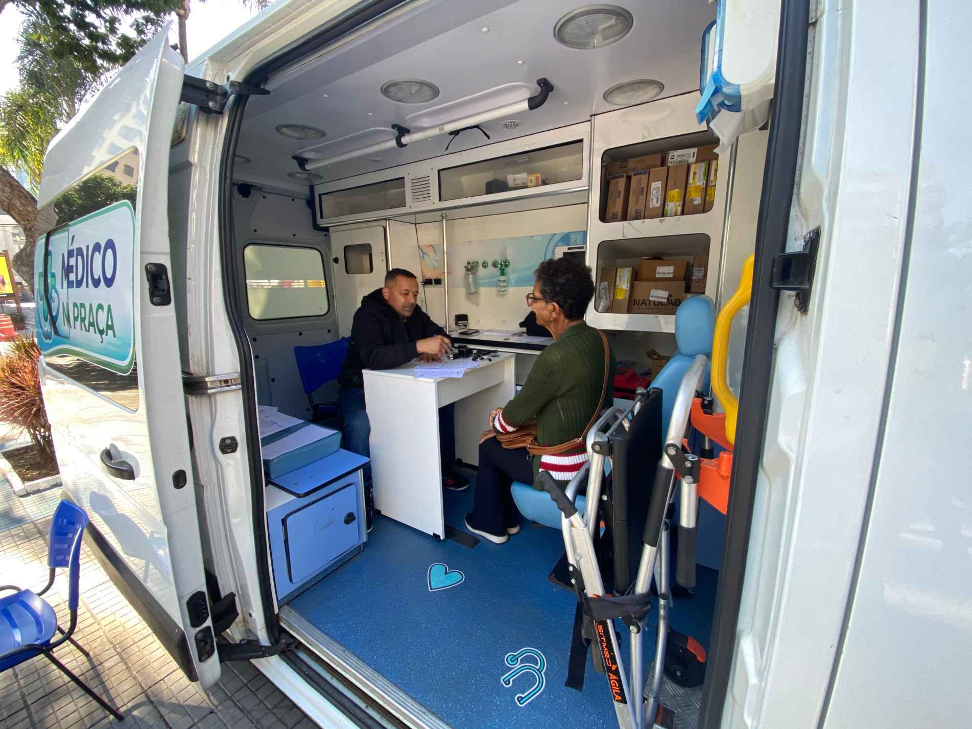 Além de passar por consultas, populaçãopode aferir pressão e medir glicemia