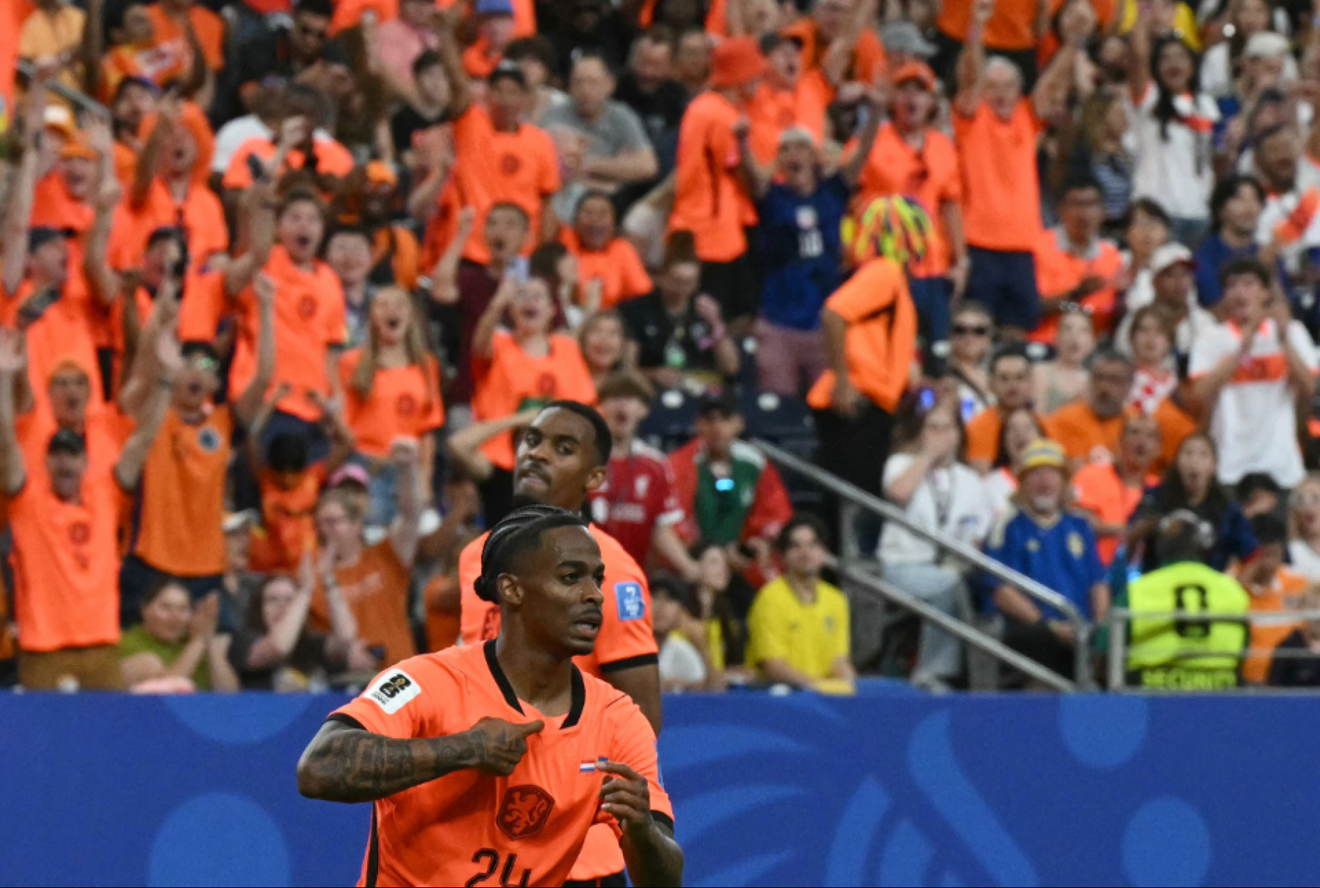 Holanda atinge marca histórica 