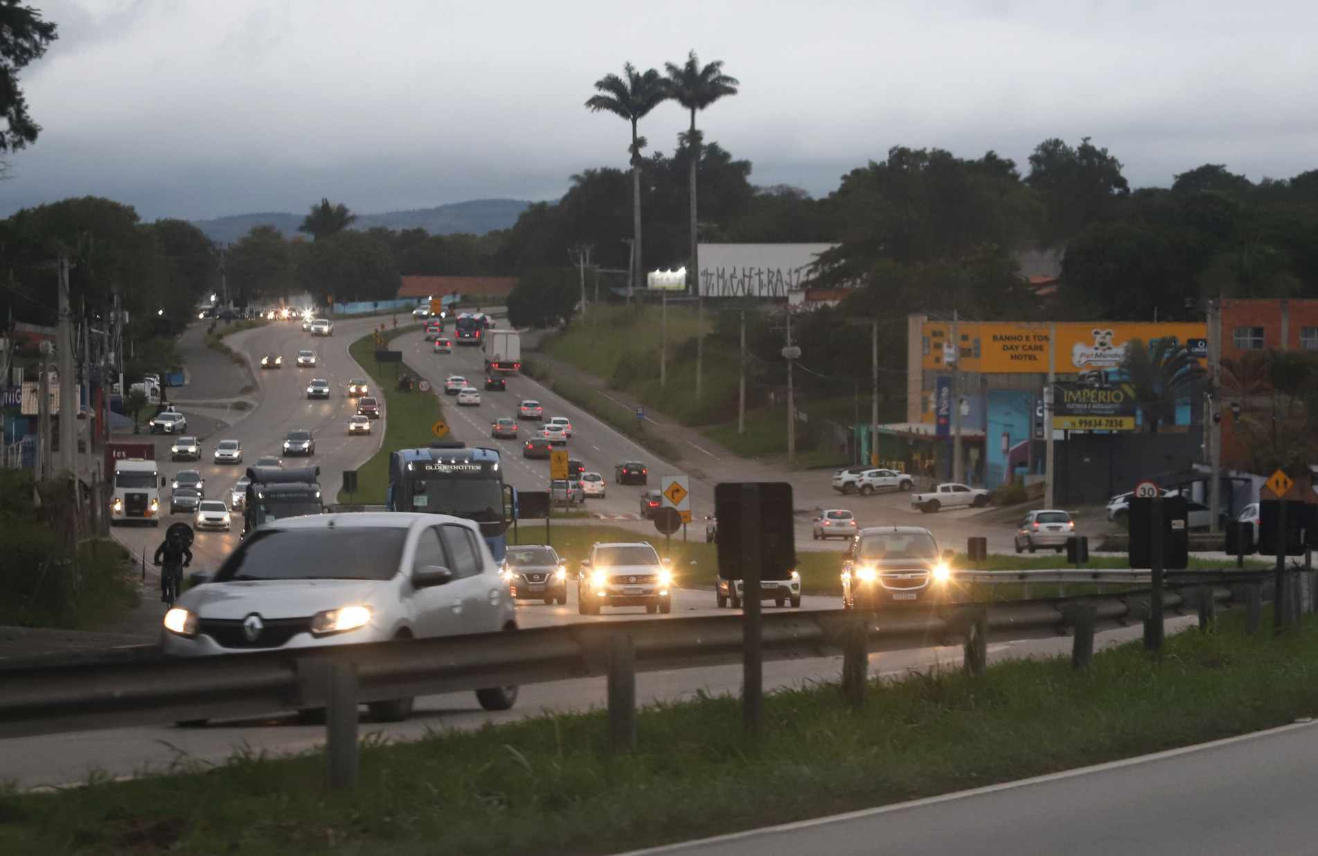 Por conta do feriado, a execução de obras terá programação
restrita e será realizada apenas em situações emergenciais