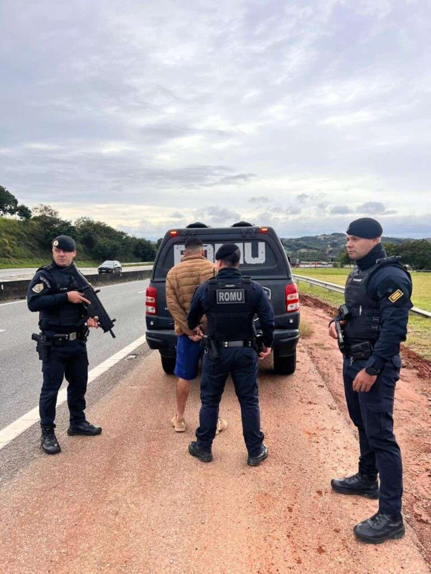 Prisão do suspeito após ser localizado pelos agentes da Guarda Civil Municipal 