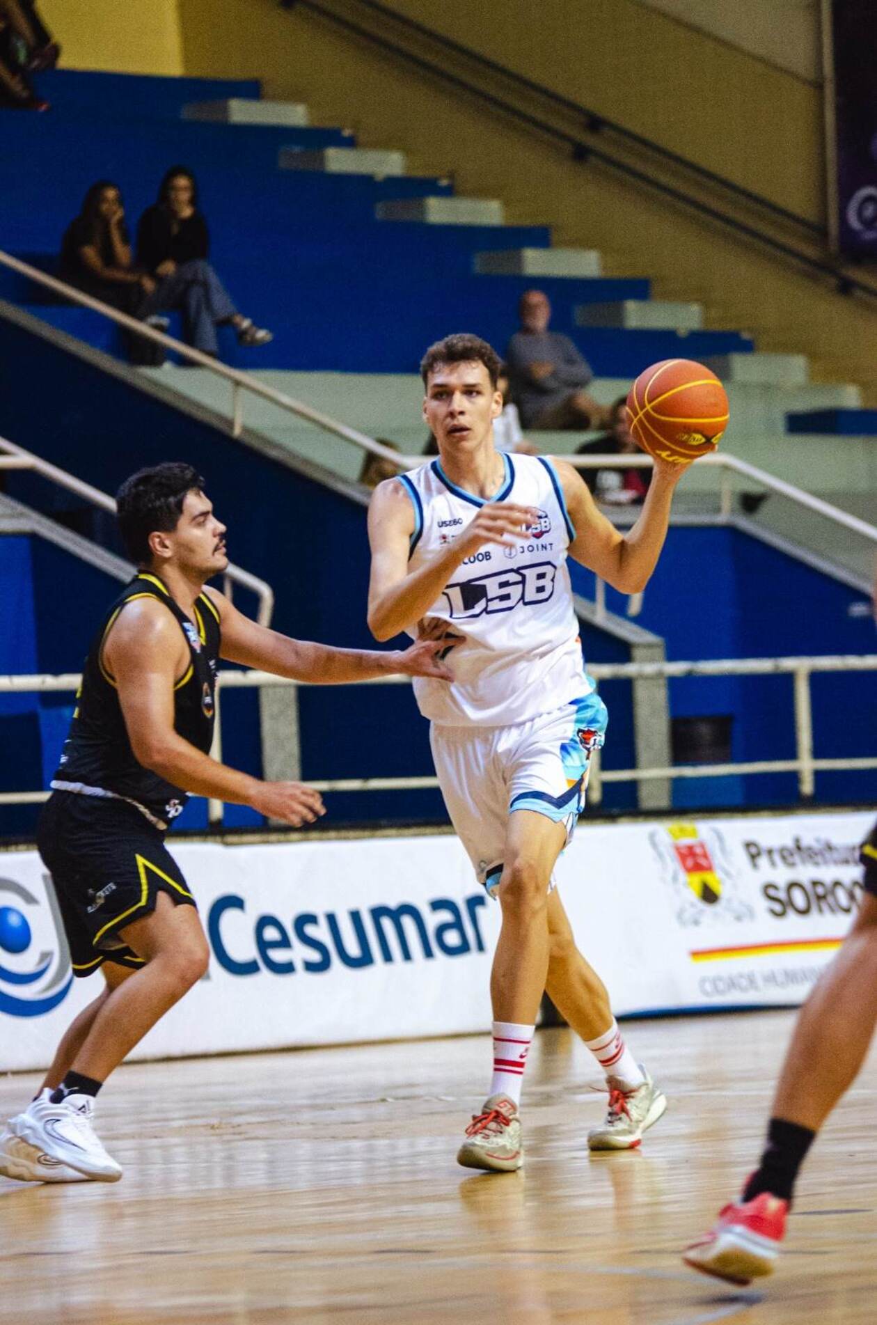 A equipe volta à quadra no dia 25 de julho, quando inicia a segunda fase da LDB