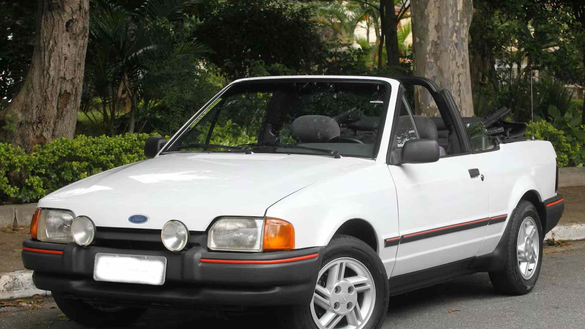 O automóvel conversível foi um dos maiores símbolos de status da indústria automobilística brasileira