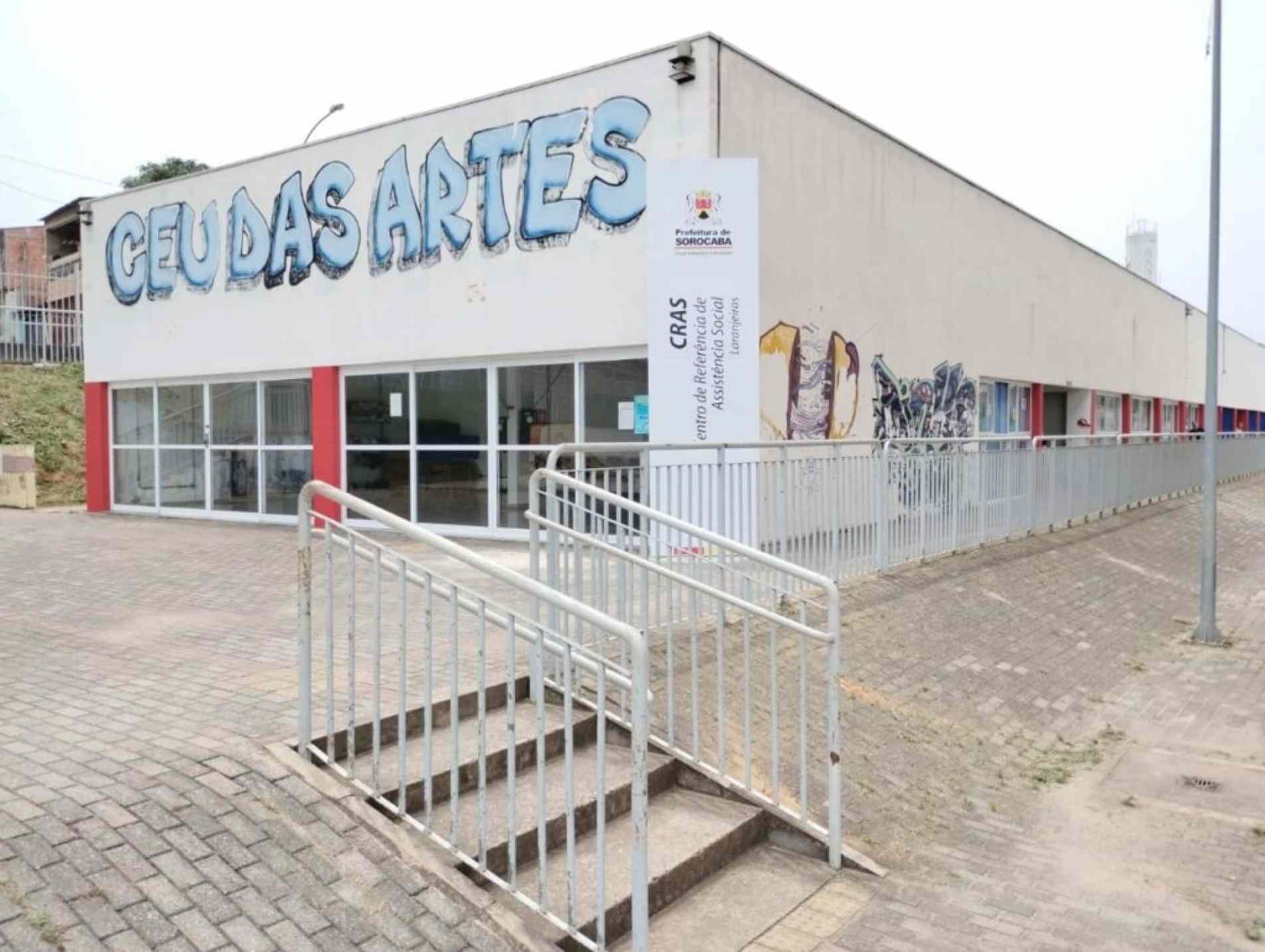 O curso é realizado em parceria com o Projeto Amplia e tem como objetivo incentivar a prática esportiva e promover qualidade de vida por meio de atividades físicas diversificadas