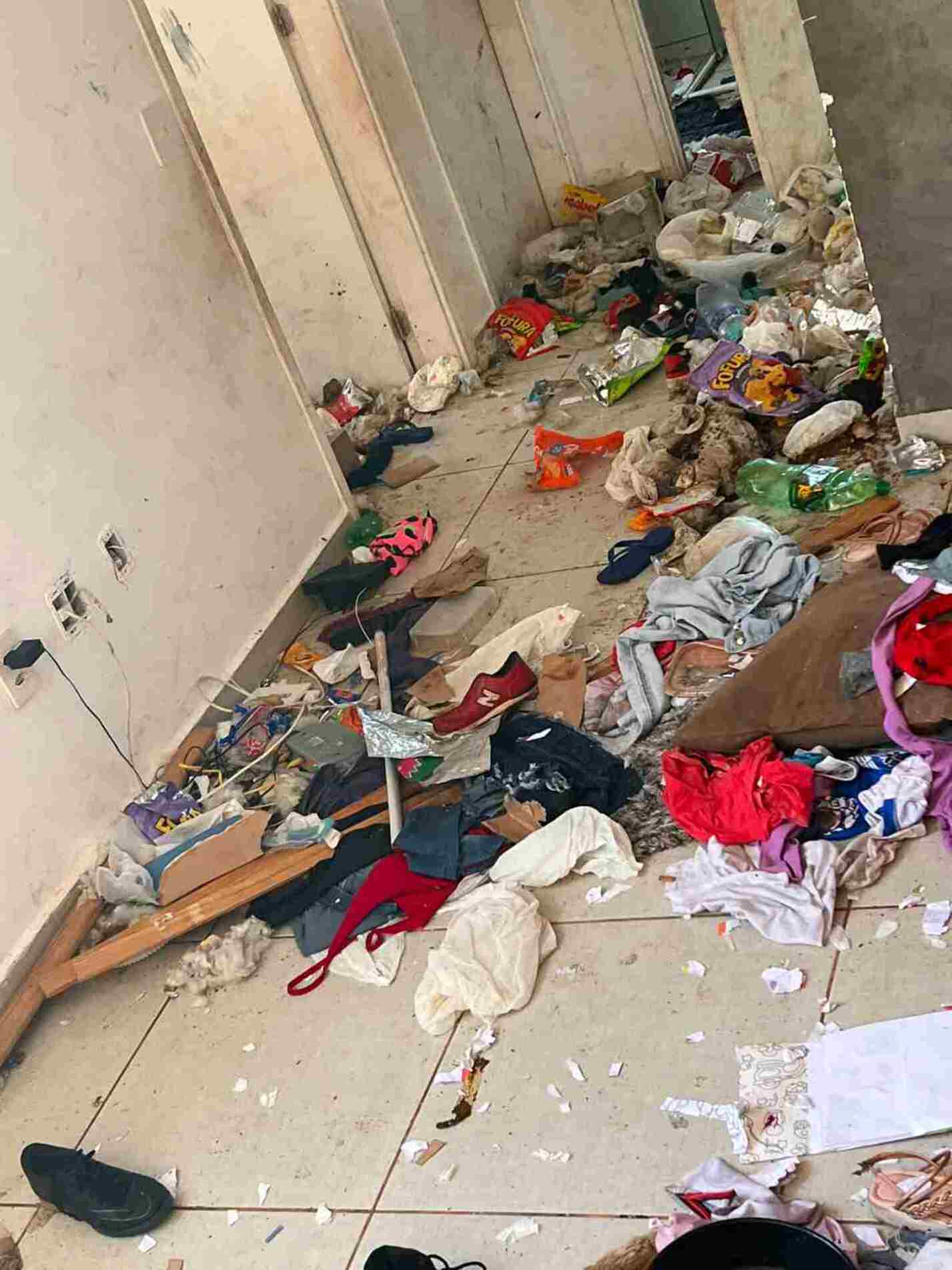 Registros do interior do imóvel onde se comprova a situação imprópria de habitação