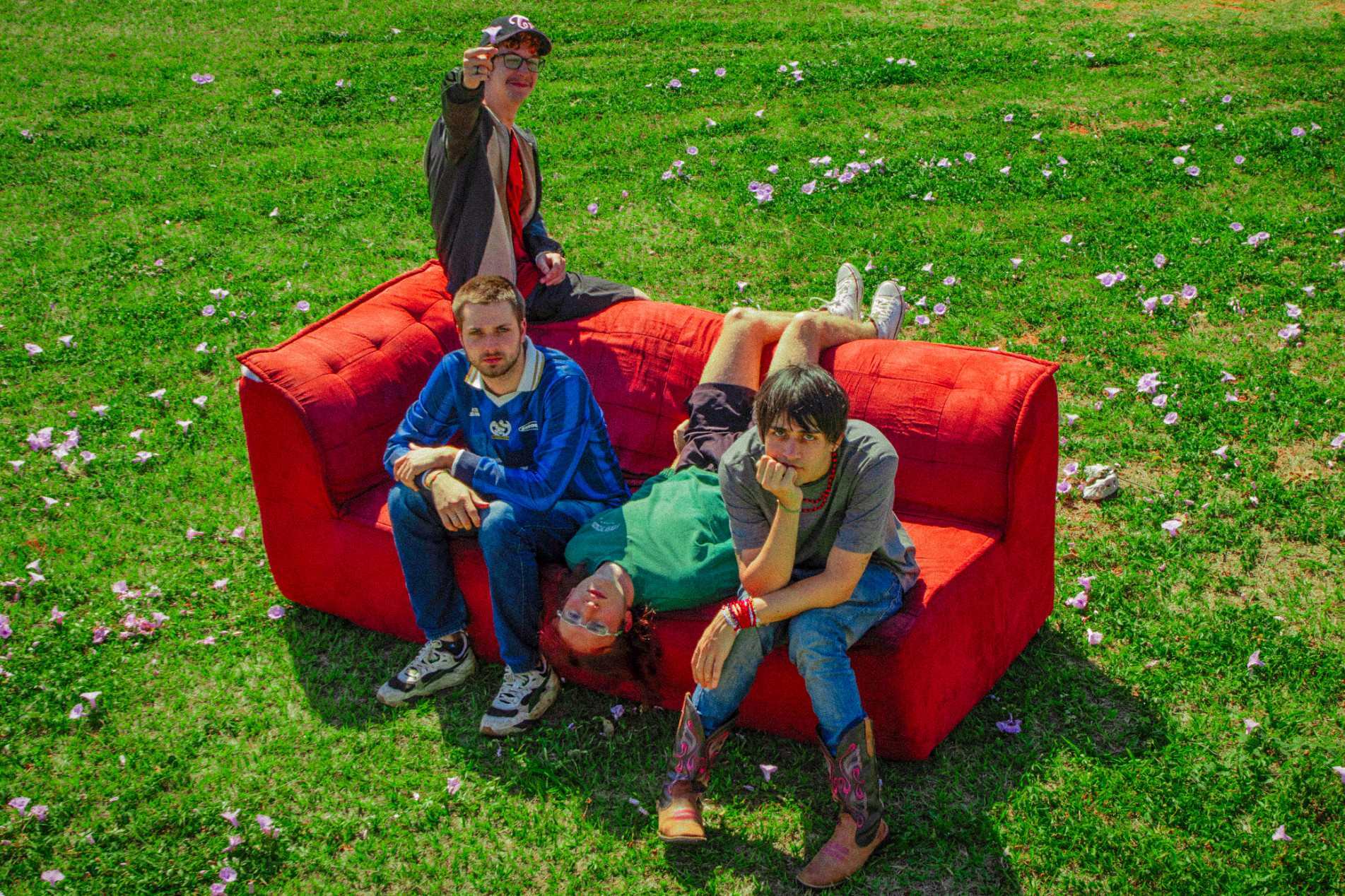 Banda Alternativa se apresenta no Asteroid
