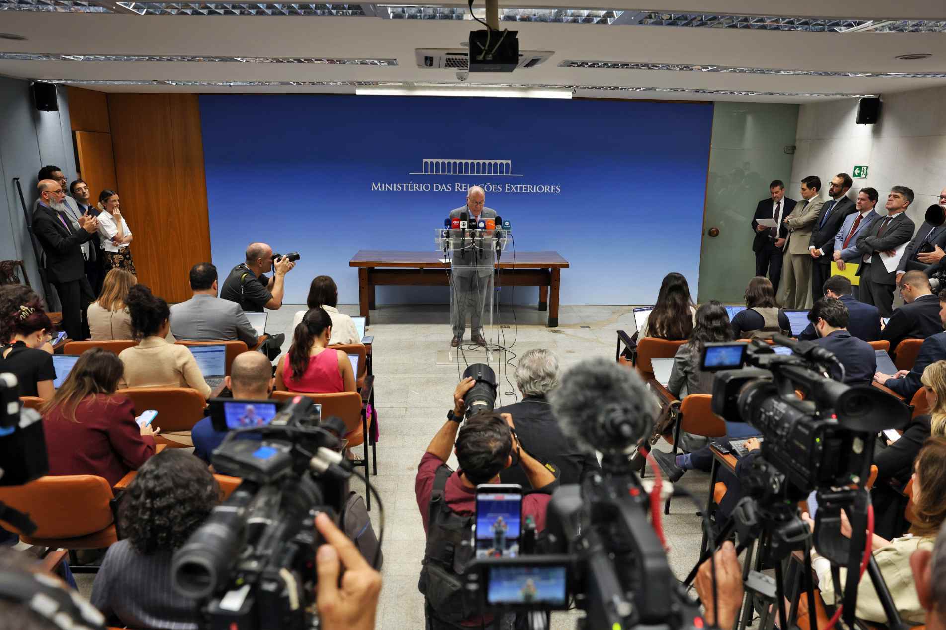 Em pronunciamento, Mauro Vieira disse que Casa Branca exigiu a 