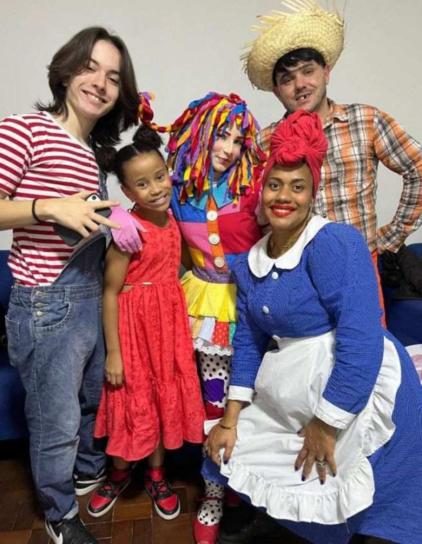 Personagens clássicos da literatura infantil brasileira ganham uma releitura que apresenta histórias inéditas 