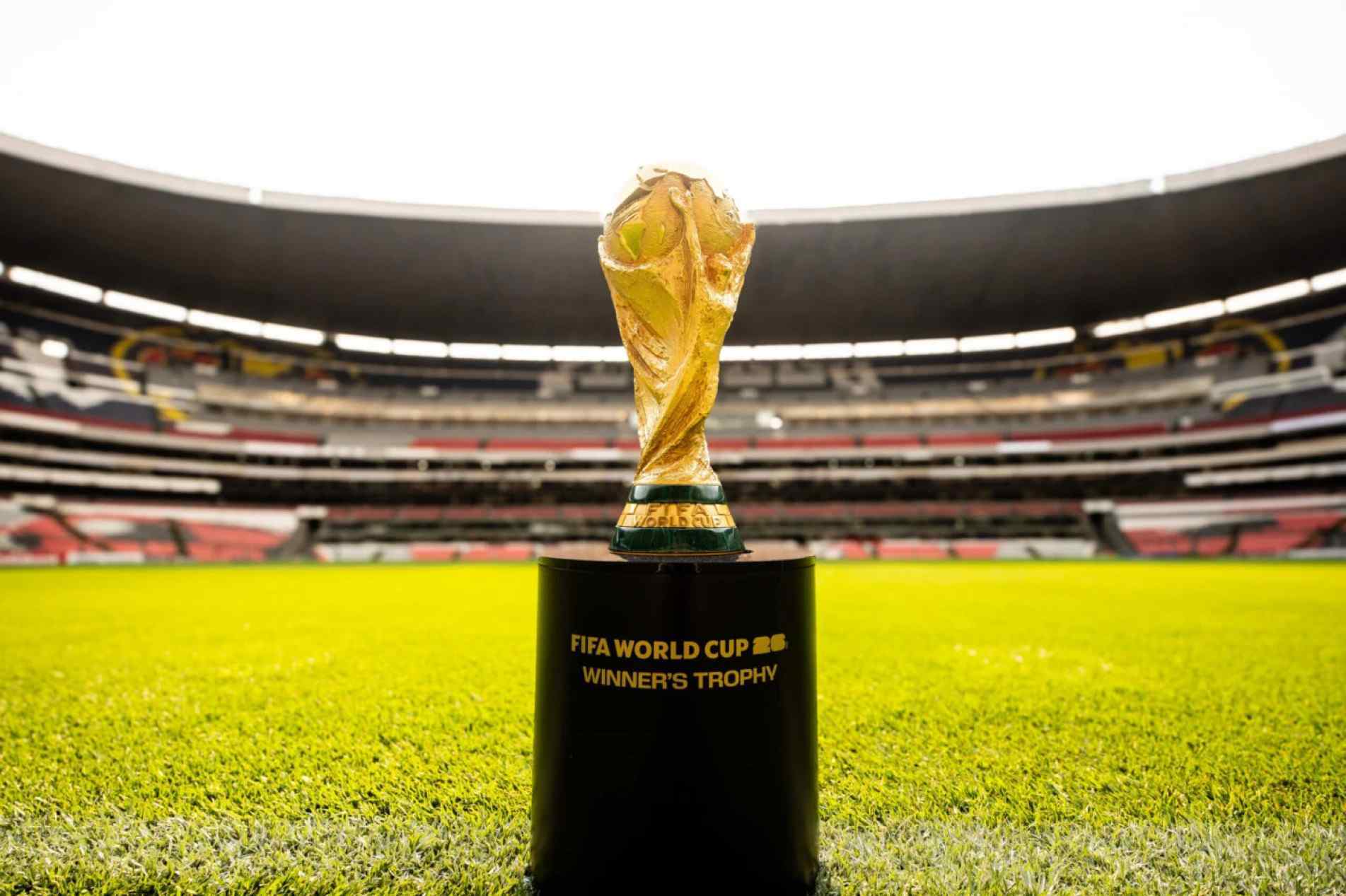 Cobiçado troféu do Mundial será disputado,
na tarde deste domingo, entre Espanha e Argentina