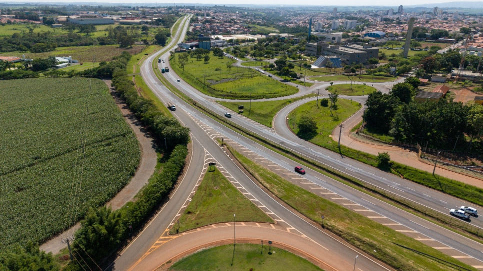 Intervenções na rodovia Antônio Romano Schincariol (SP-127),
em Tatuí, afetam Jardim Planalto e Fórum da cidade