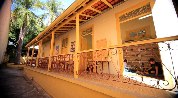Contação de histórias na Biblioteca Infantil Municipal