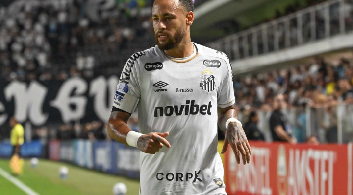 Neymar afirma que não volta à seleção