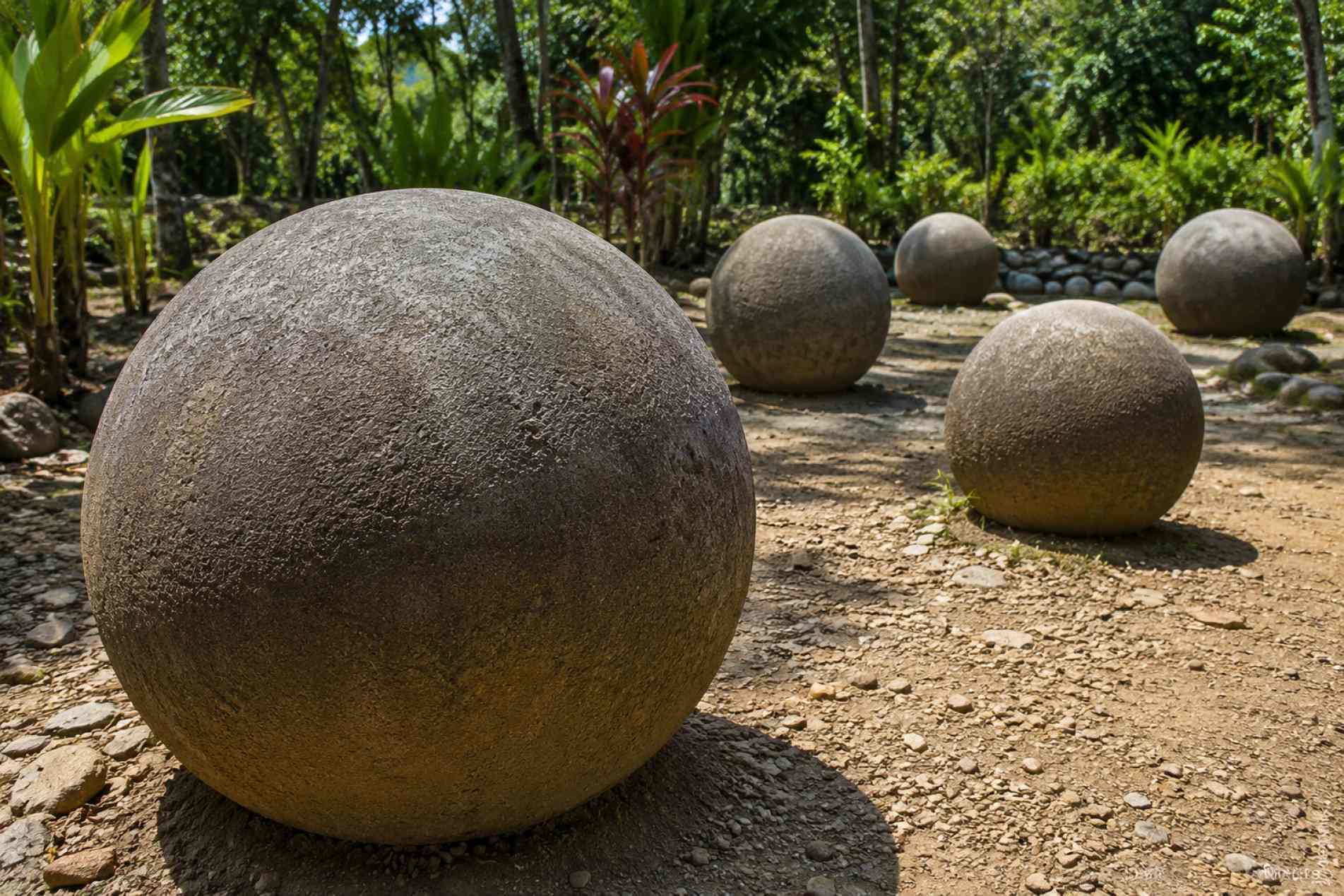 As misteriosas esferas de pedra da Costa Rica impressionam pelo formato quase perfeito e continuam intrigando arqueólogos de todo o mundo
