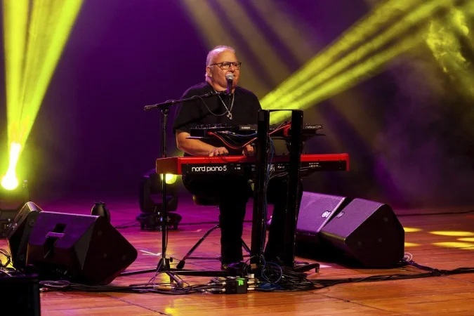 Cantor teve mais de 30 músicas incluídas em trilhas sonoras de novelas, ampliando o alcance de sua obra e aproximando suas composições de milhões de brasileiros