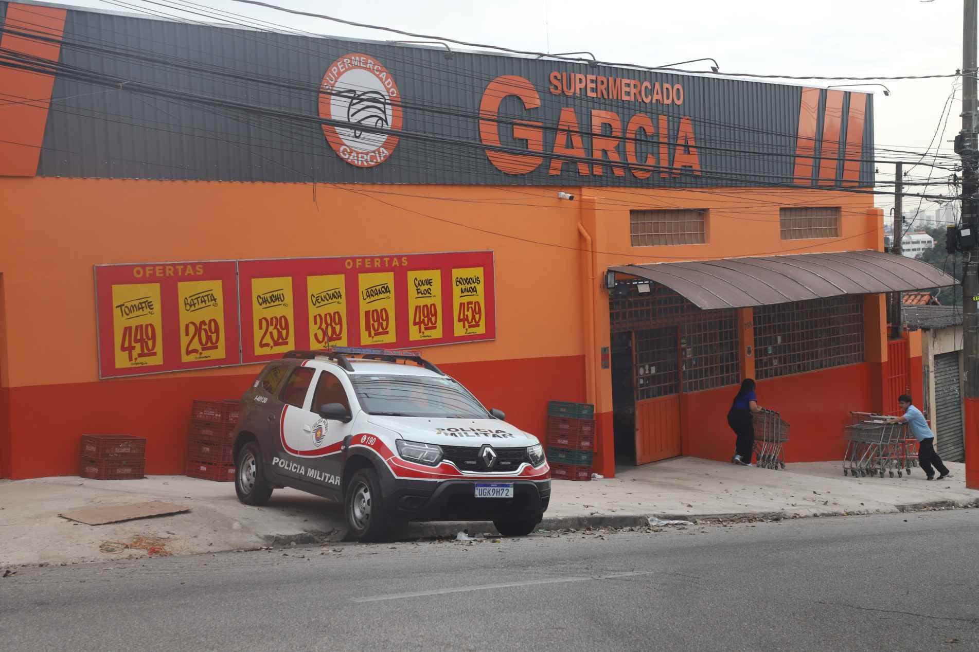 Queda de elevador em supermercado em Votorantim