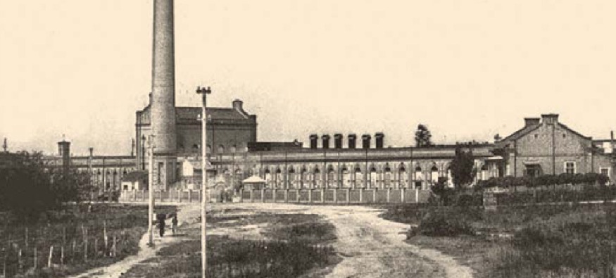 Moradores de Santa Rosália contam que, 
até aproximadamente os anos 2010, ainda
 era possível ouvir o apito da antiga fábrica