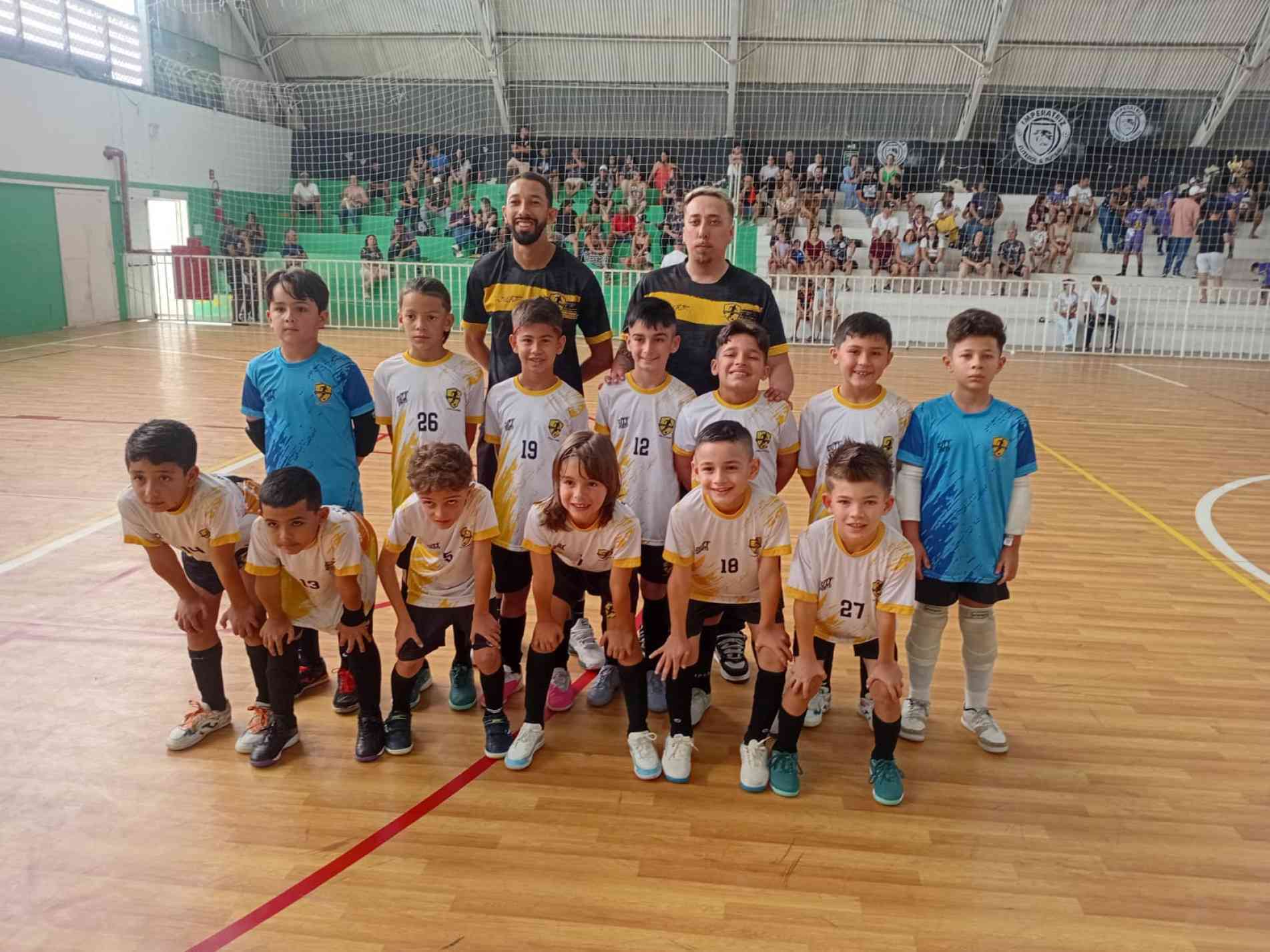 Equipe Rafael Cafu Felipinho Futsal foi a campeã da categoria sub-8
