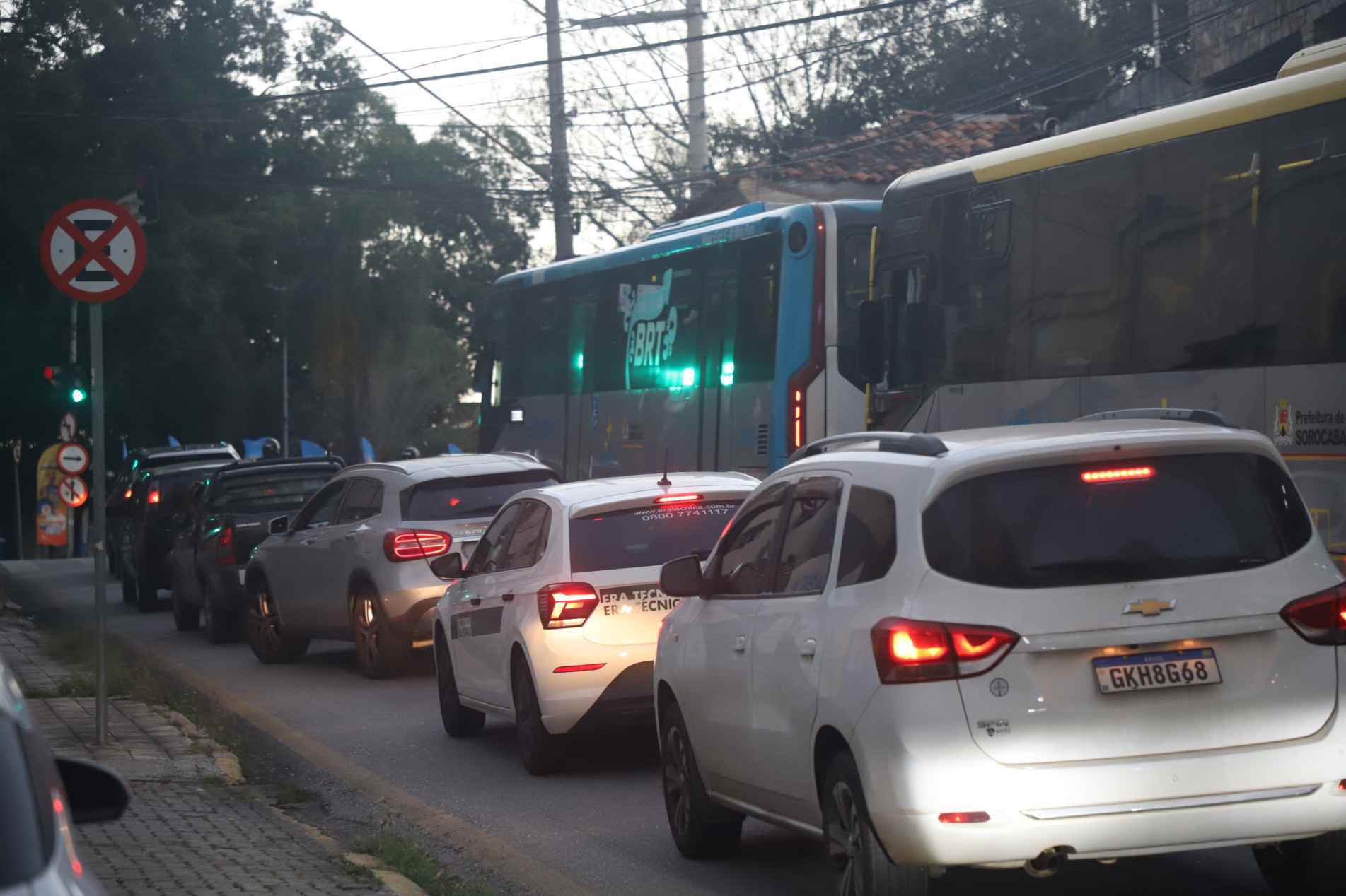 Congestionamentos em horário de pico são intensos no Centro