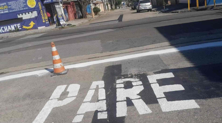 Rua do bairro Júlio de Mesquita Filho passa a ter mão única