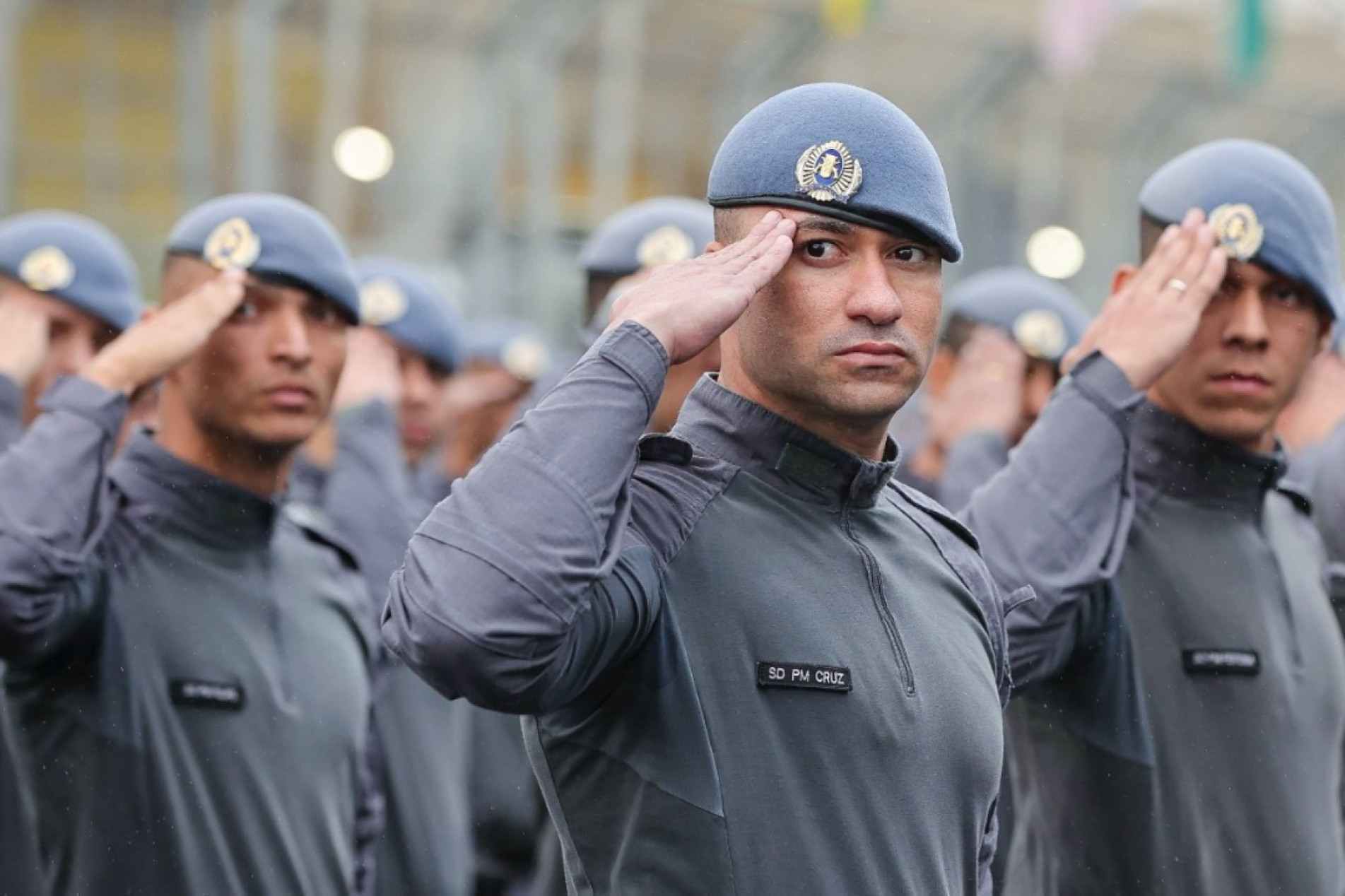 A Polícia Militar do Estado de São Paulo ainda recebe inscrições para 2 mil vagas de aluno-soldado PM