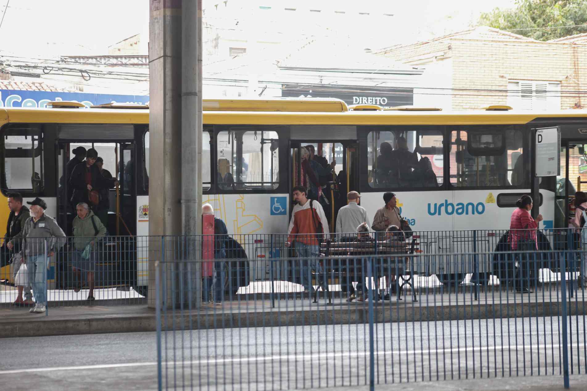 Nova linha 308/ TSB - TVR, prop&otilde;e melhoras no deslocamento entre terminais da zona norte de Sorocaba 