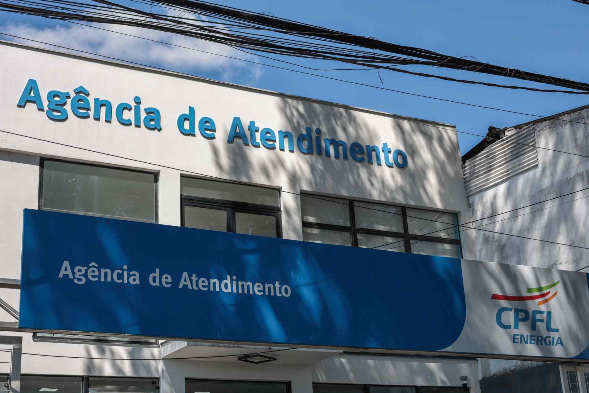 Executivo também cobra que valores sejam restituídos aos consumidores